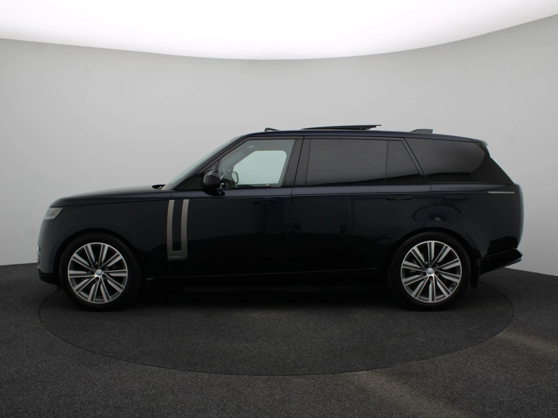 Land Rover Range Rover 3.0 P460e LWB Autobiography PHEV
