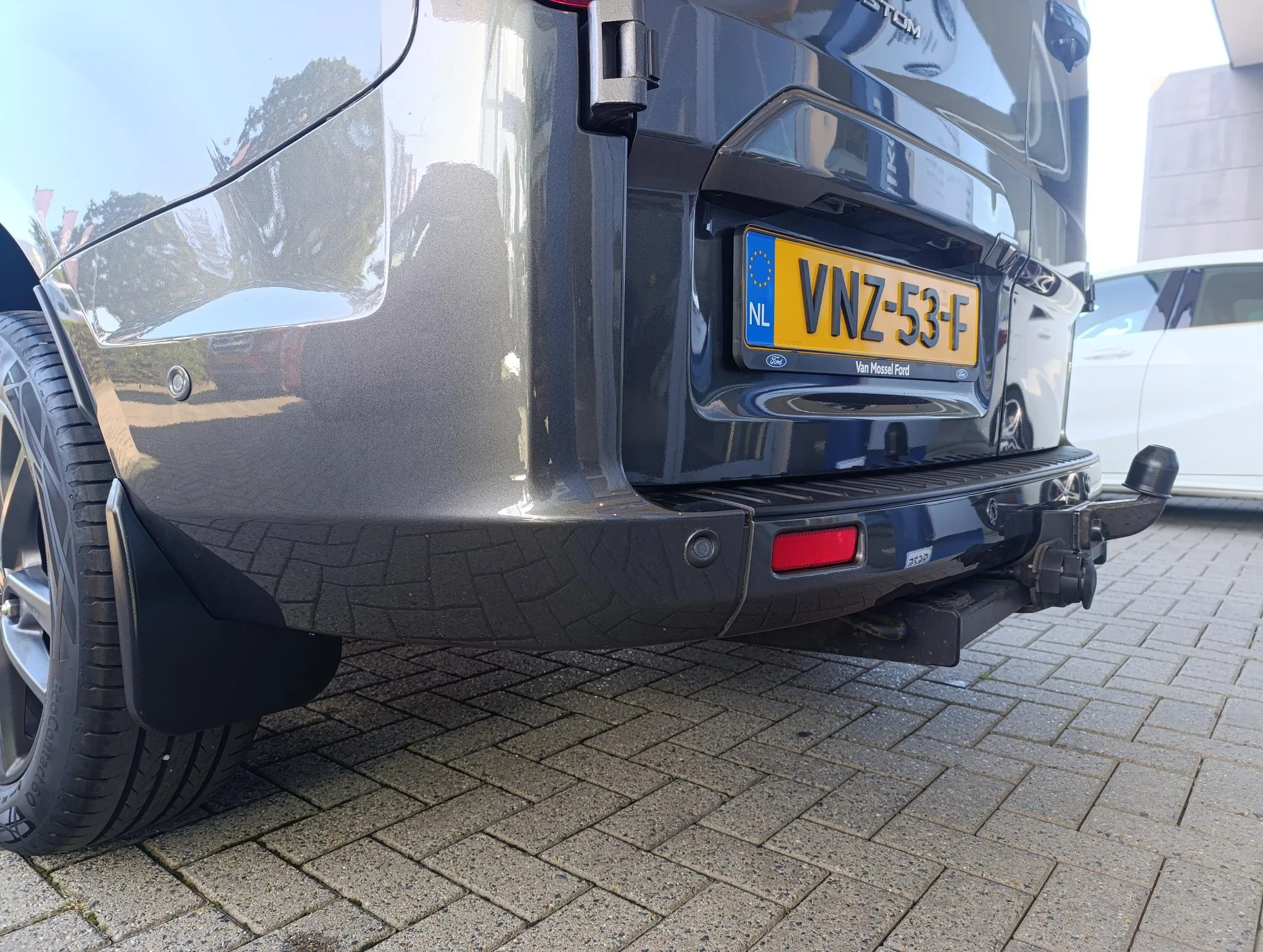 Ford-Transit Custom-image-9