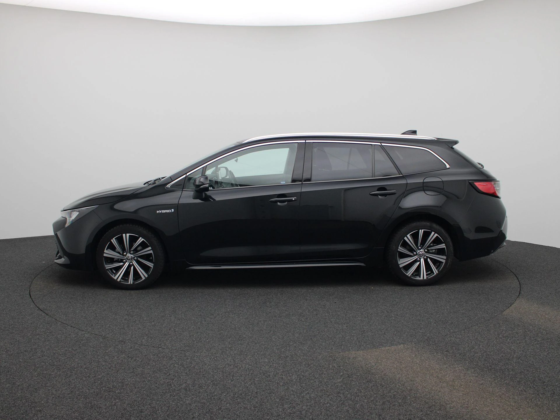Toyota Corolla Touring Sports 1.8 Hybrid Business Plus