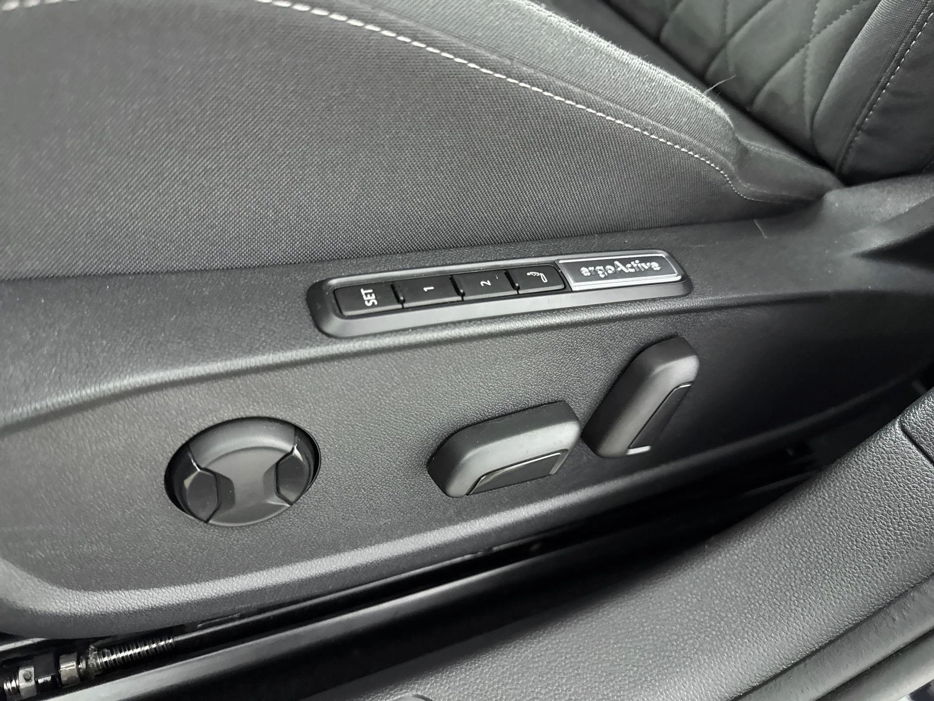 Volkswagen Golf 1.4 eHybrid Style