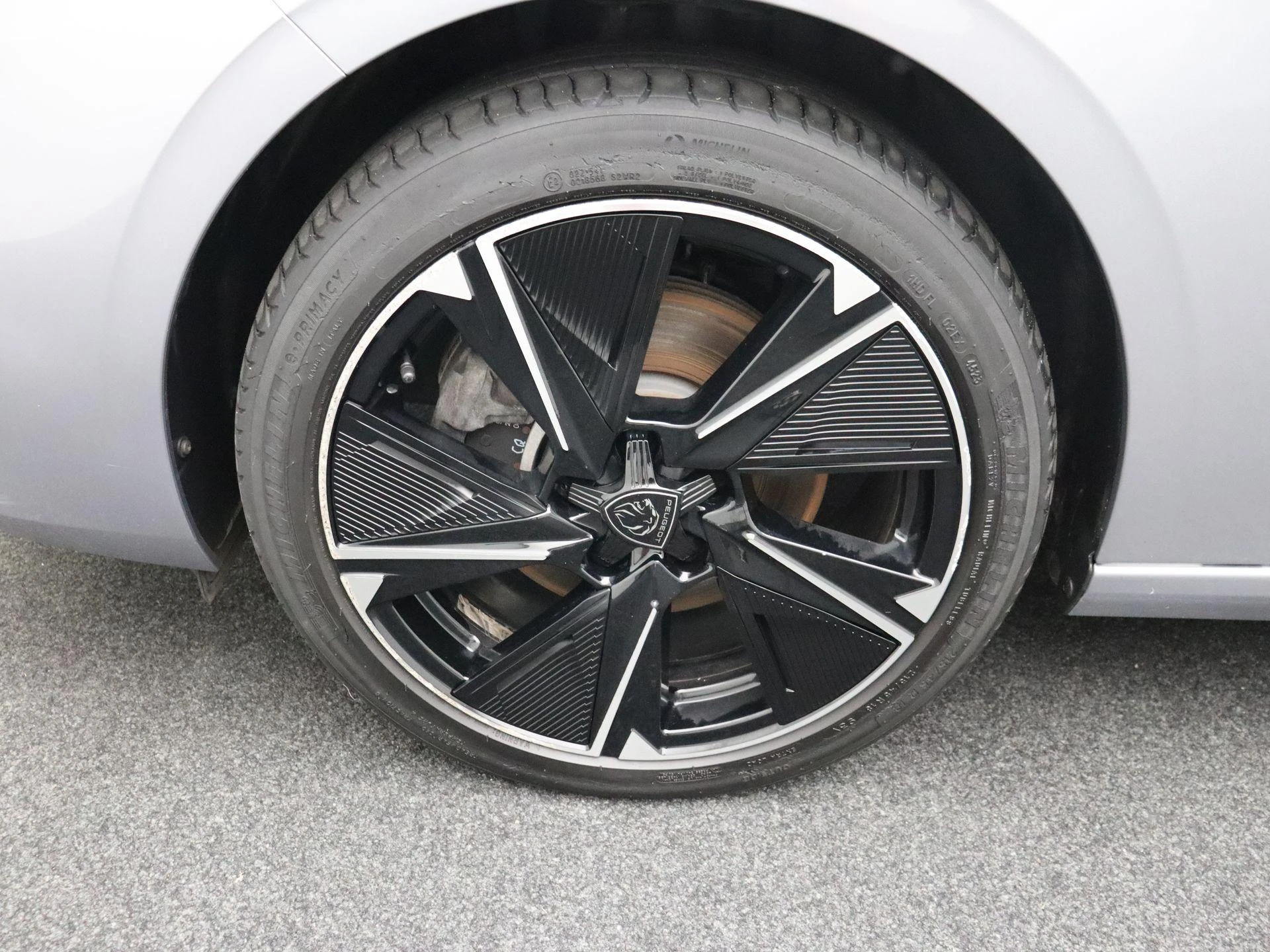 Peugeot-e-308-image-6