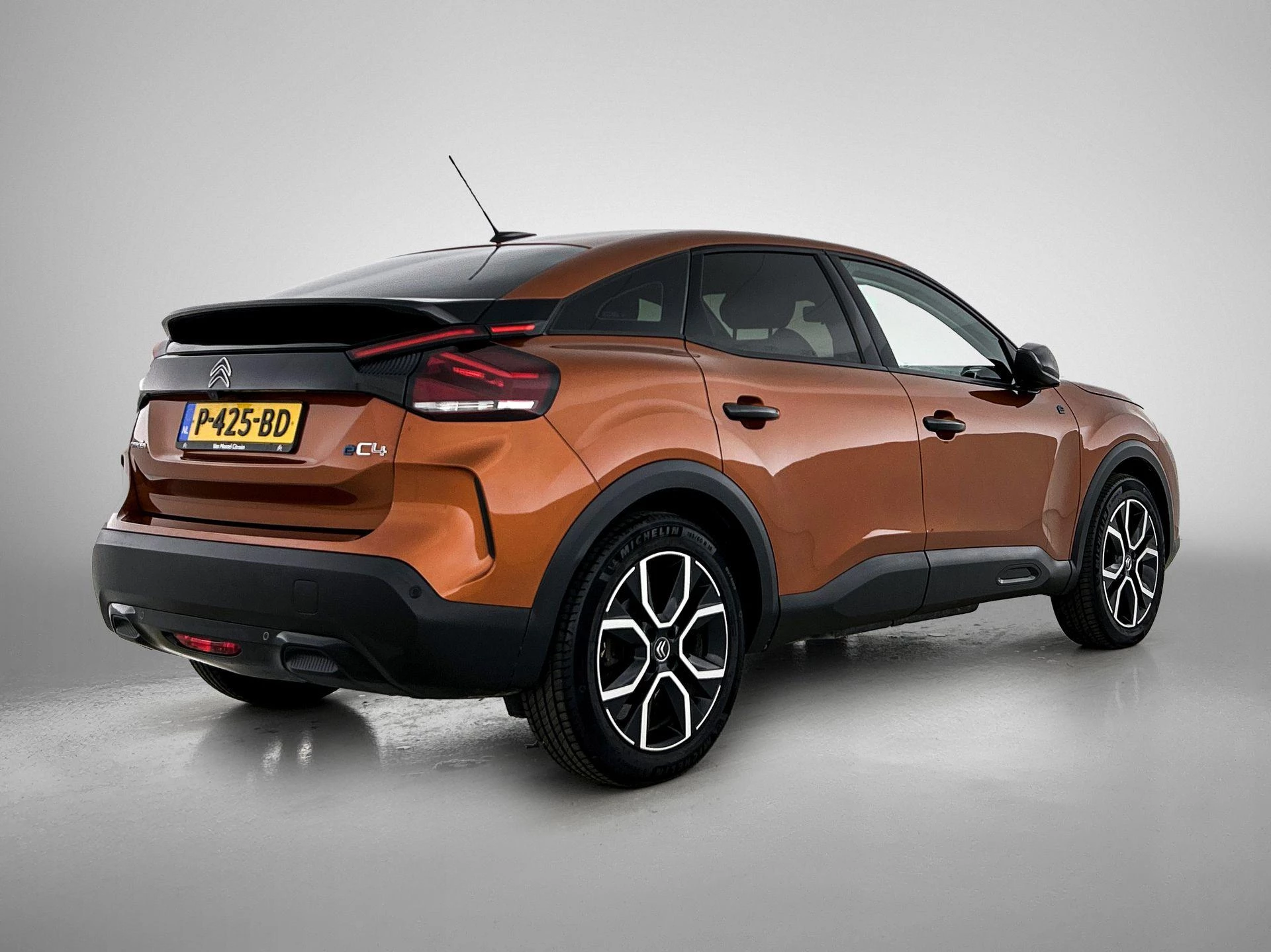Citroën-ë-C4-image-3