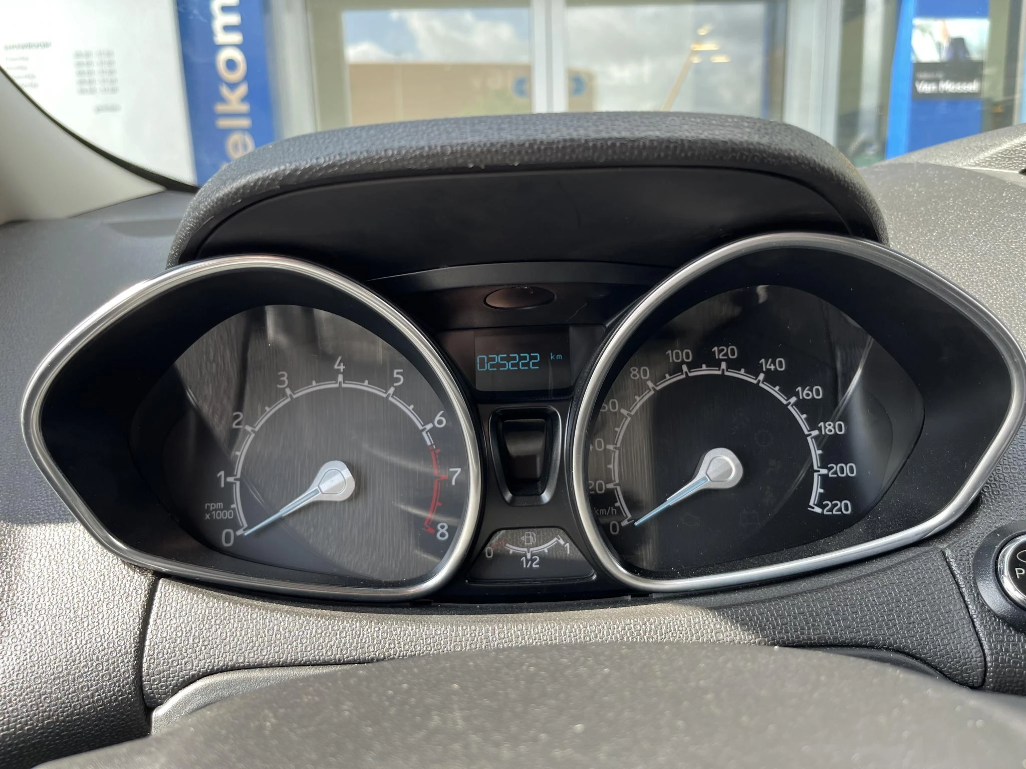 Ford-EcoSport-image-21