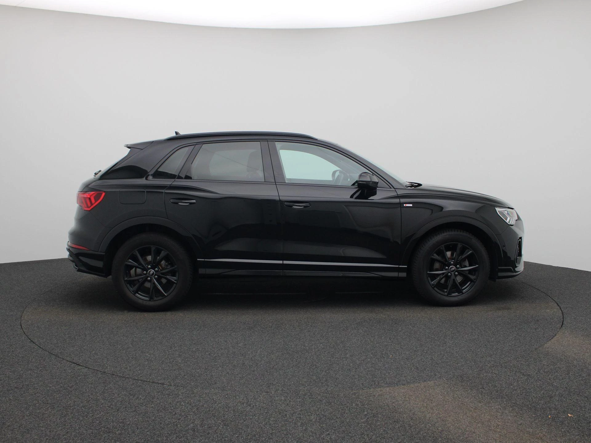 Audi Q3 35 TFSI S edition