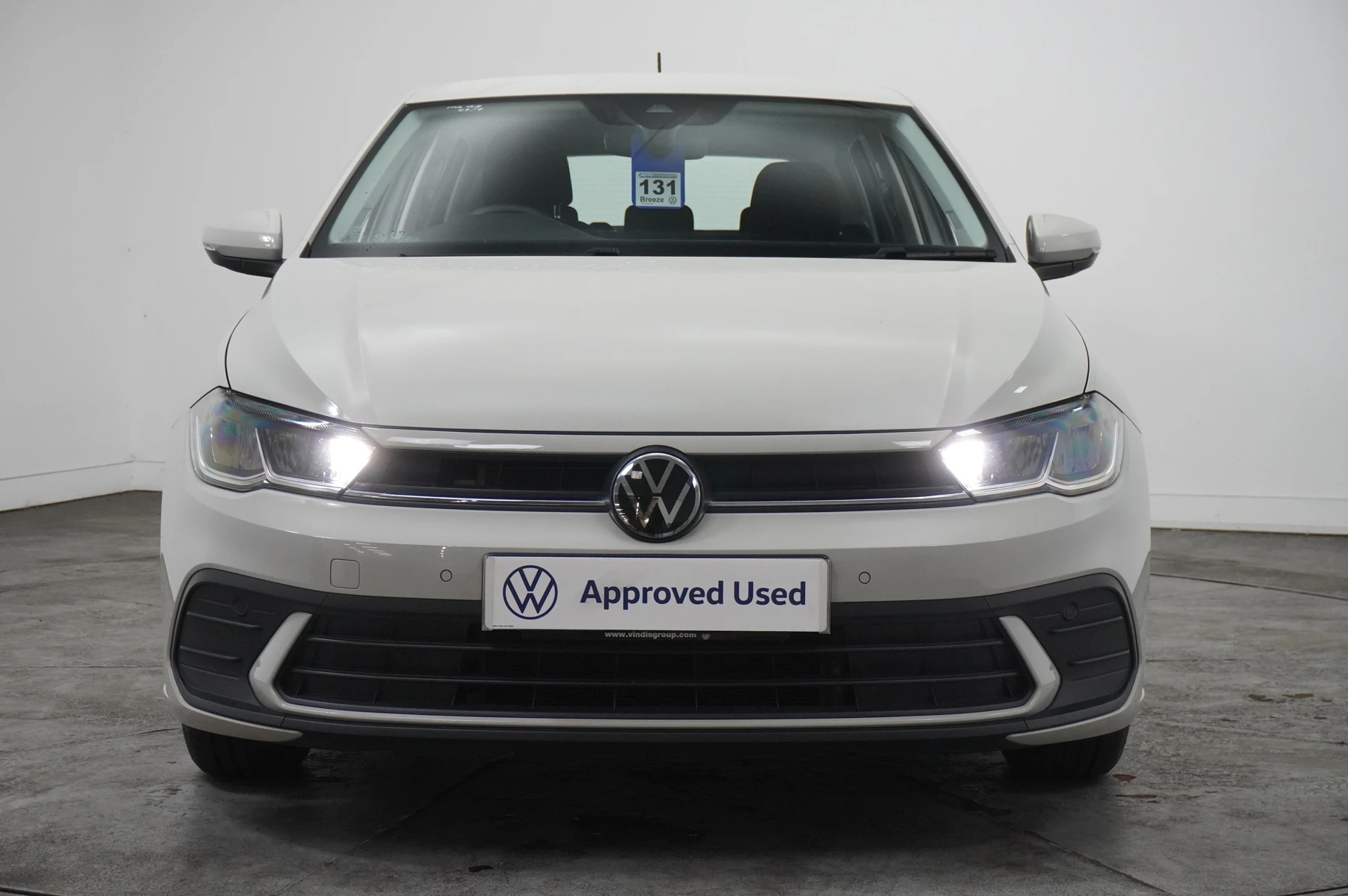 Volkswagen-Polo-image-6