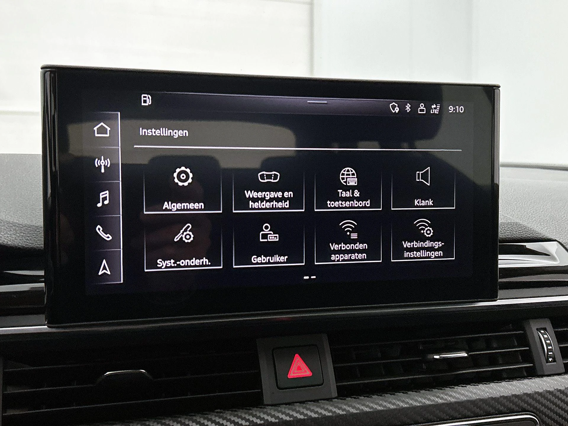 Audi-A4-image-10