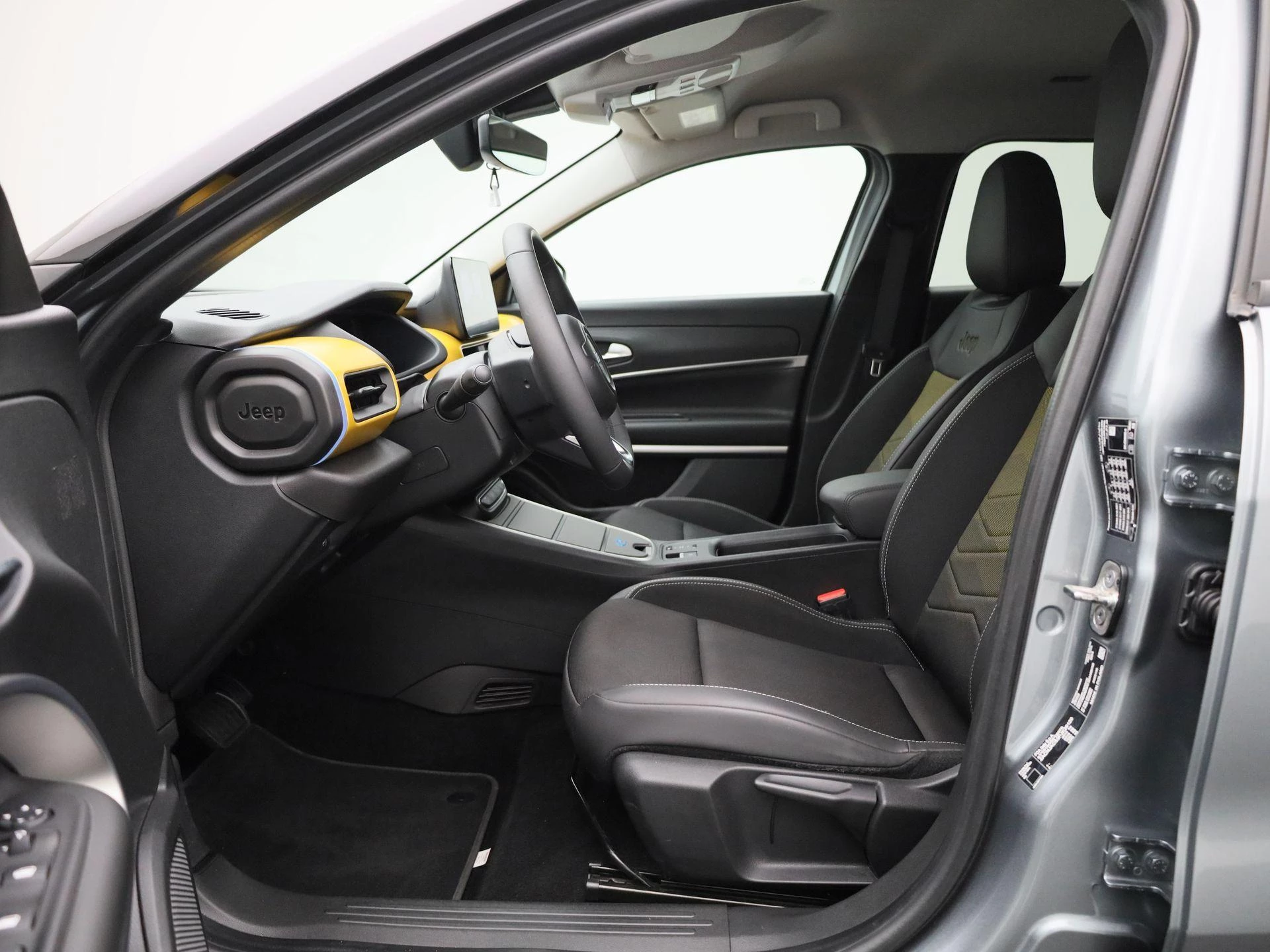 Jeep-Avenger-image-10