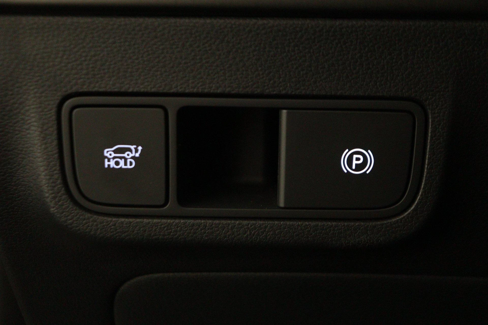 Hyundai-Kona-image-45