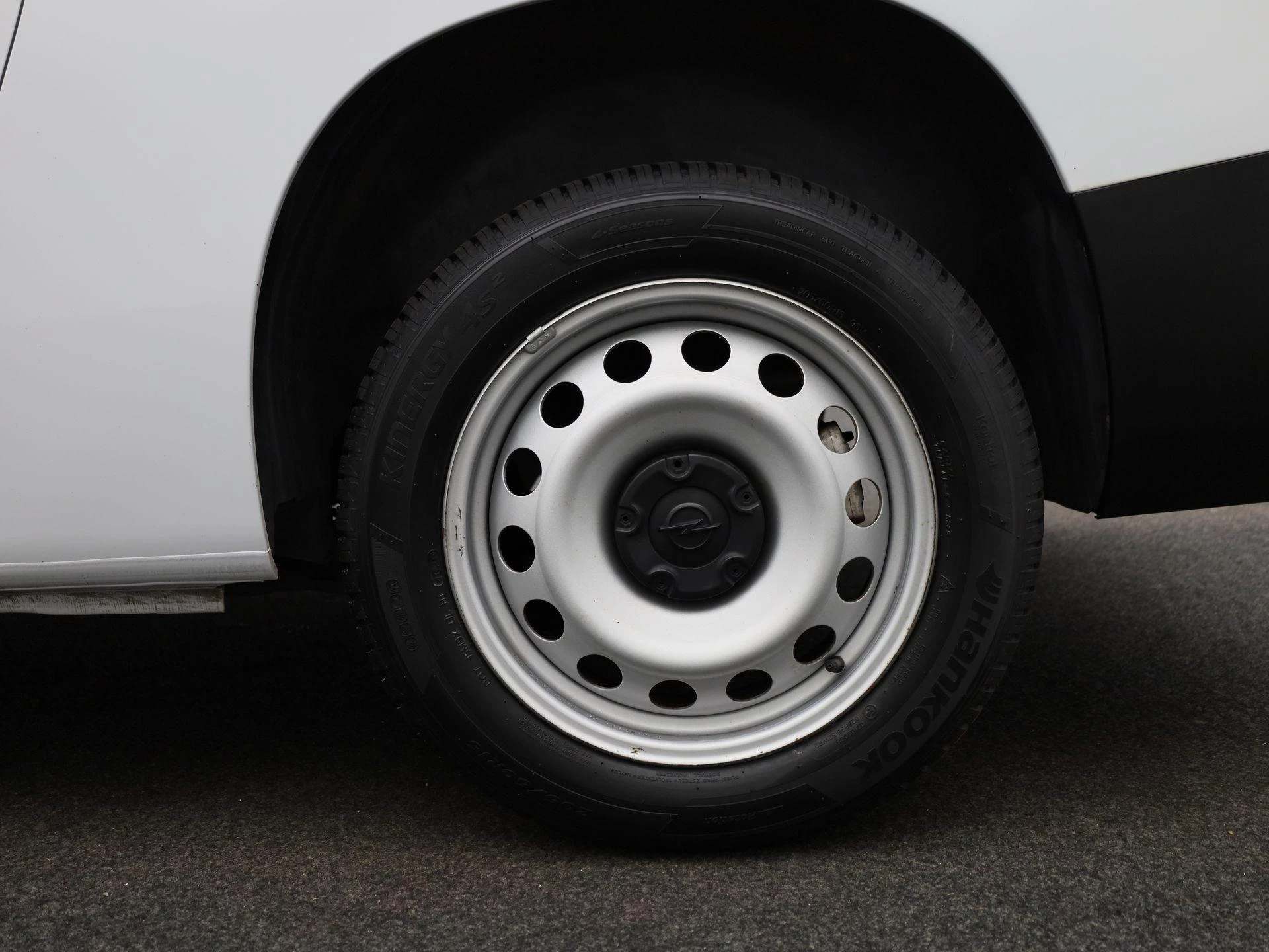 Opel Combo DC L2H1 Heavy 1.5 Turbo D 130 S/S AT8