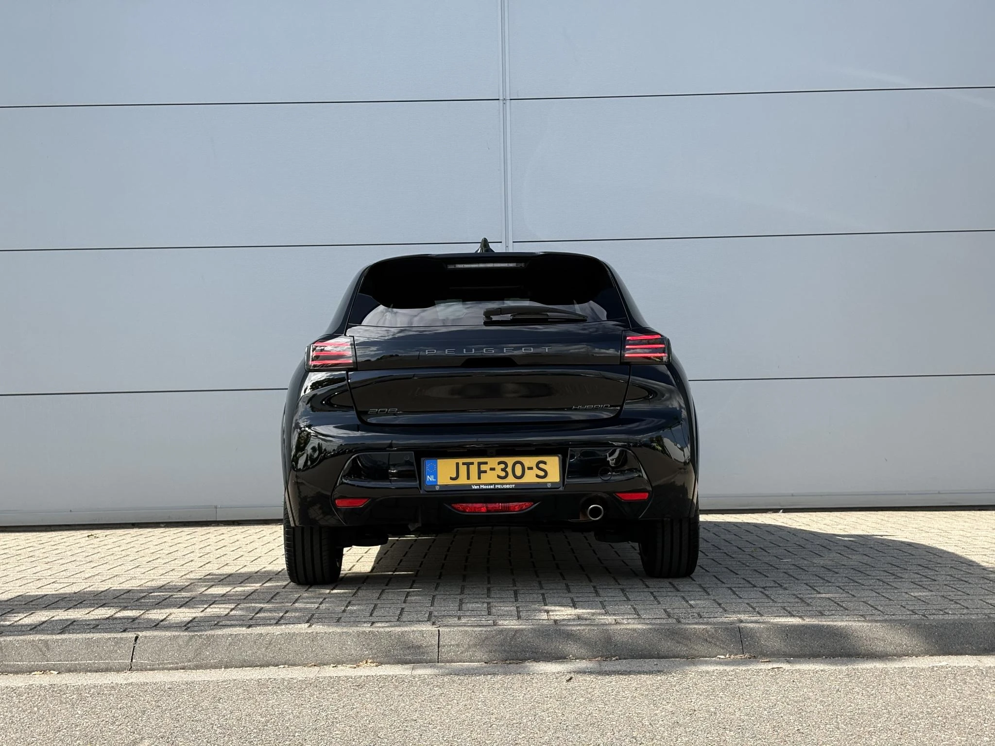 Peugeot-208-image-4