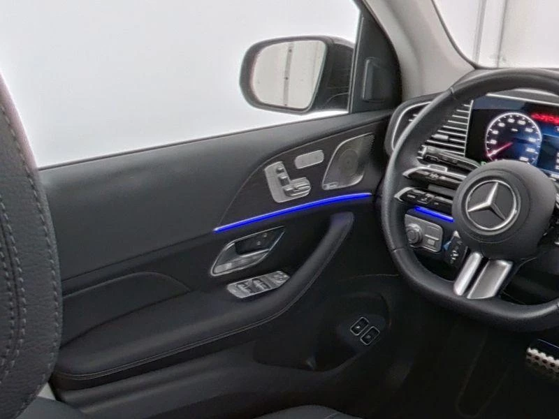 Mercedes-Benz-GLE-image-8