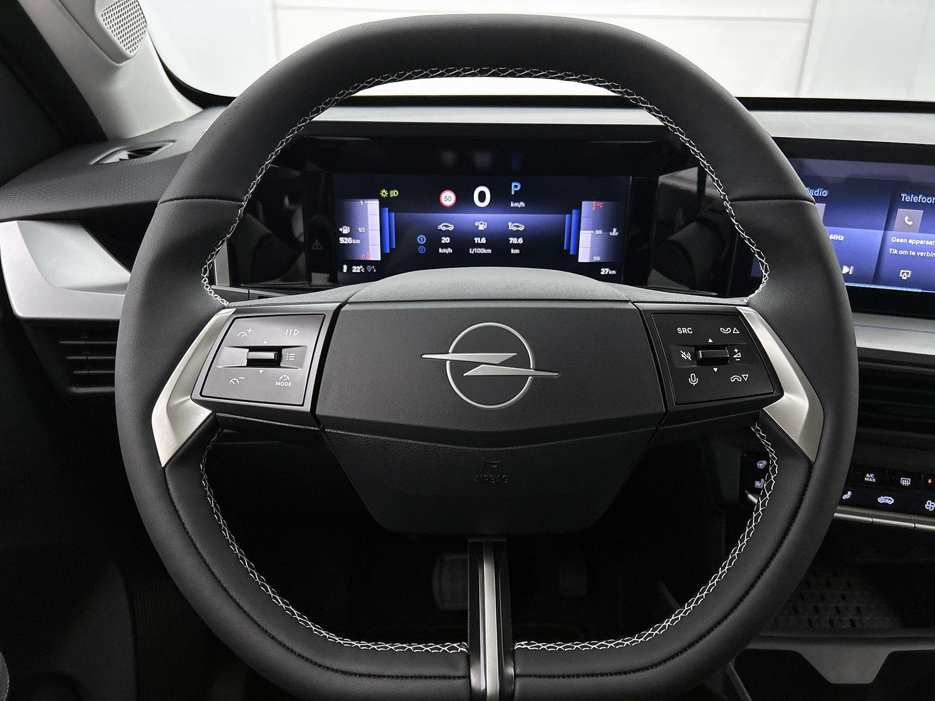 Opel-Frontera-image-30