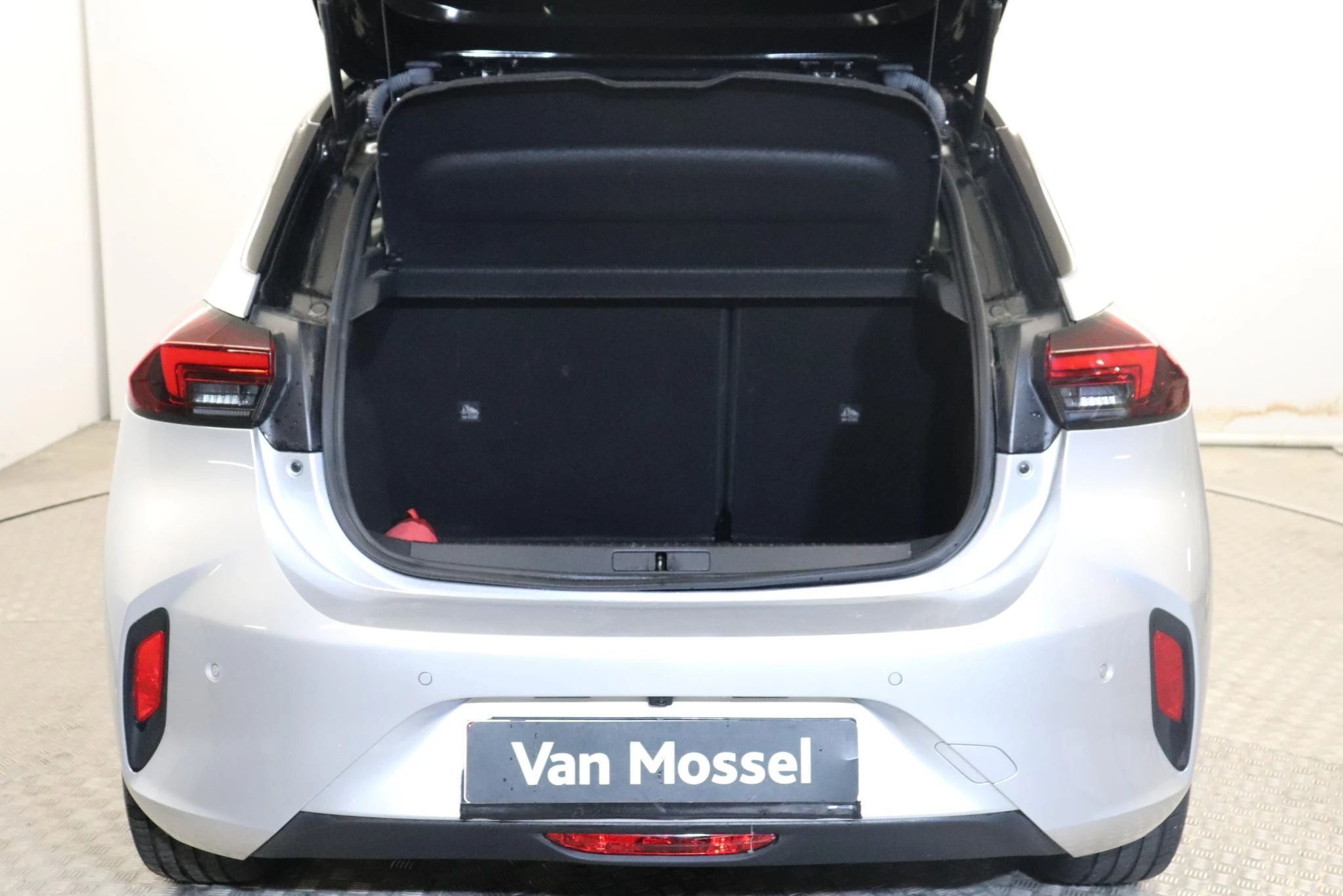 Opel-Corsa-image-5
