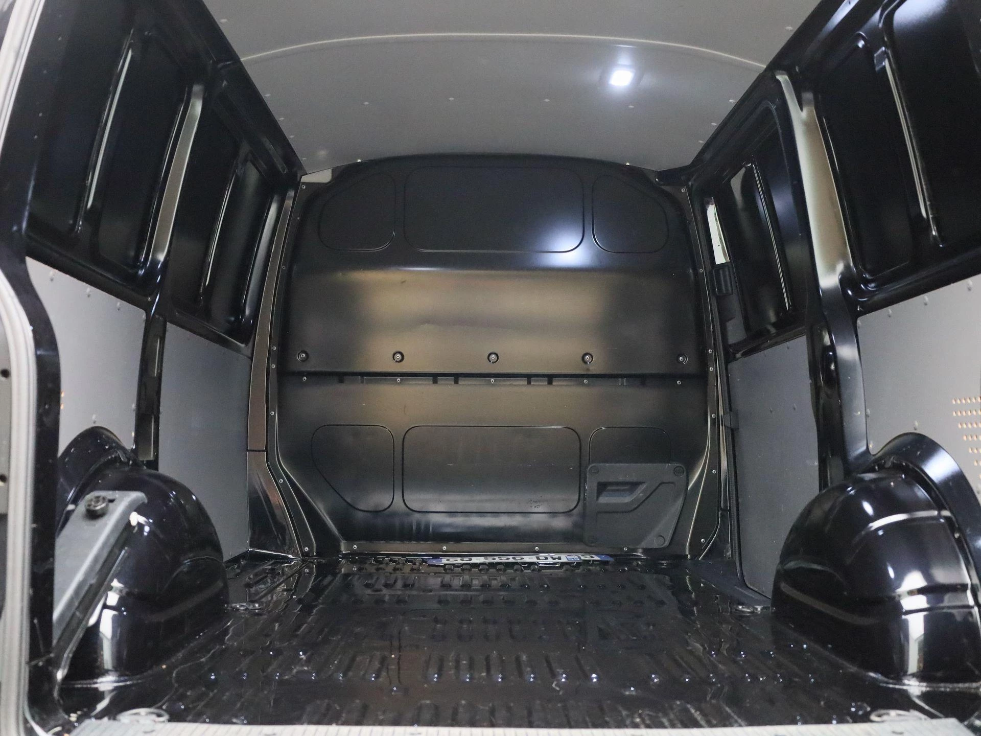 Volkswagen Transporter 2.0 TDI L1H1 150PK