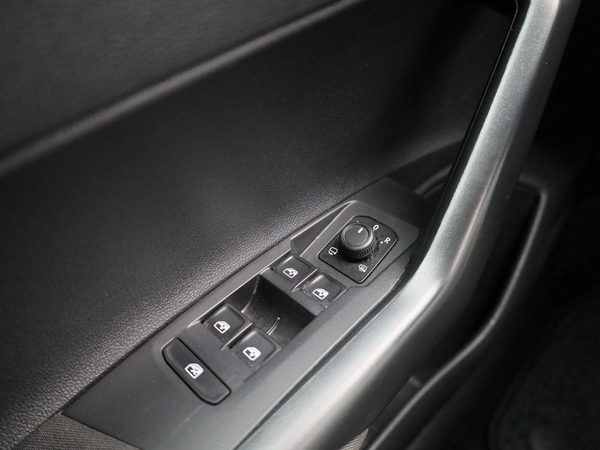 Volkswagen Polo 1.0 TSI Life Business
