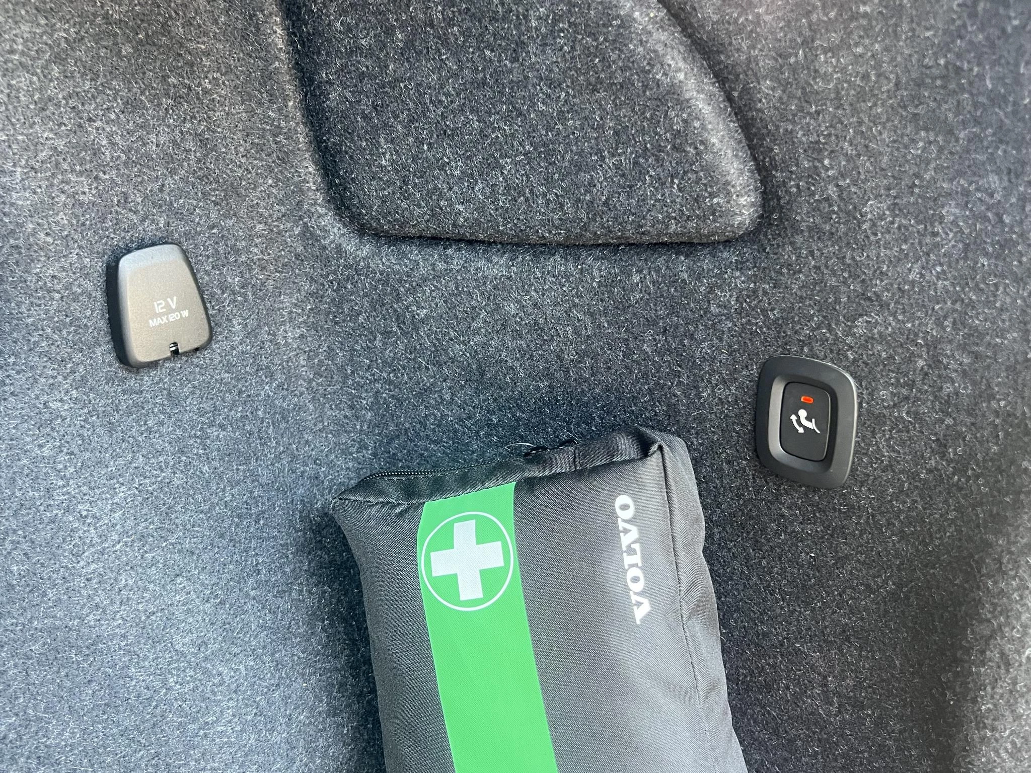 Volvo-XC40-image-6