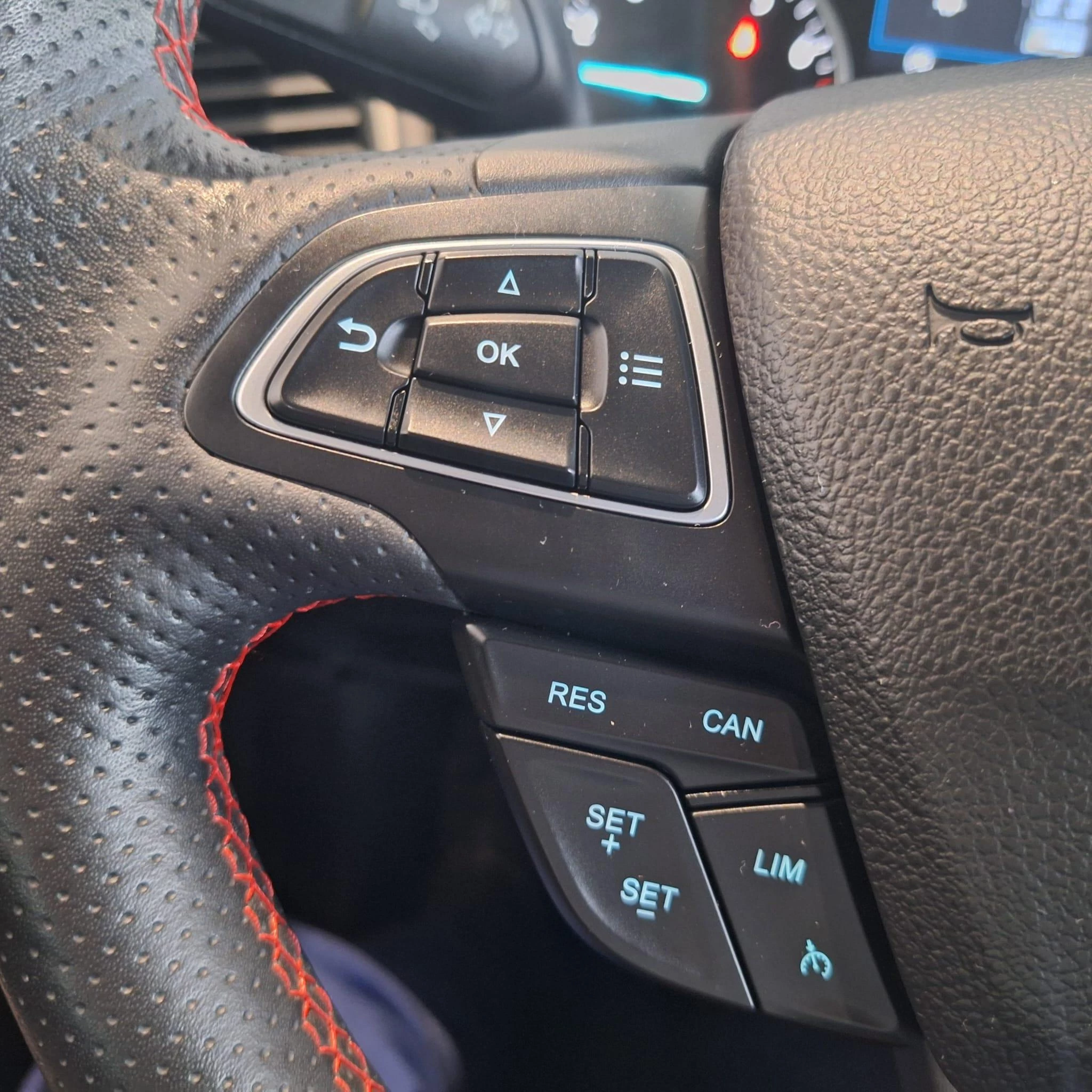 Ford-EcoSport-image-27