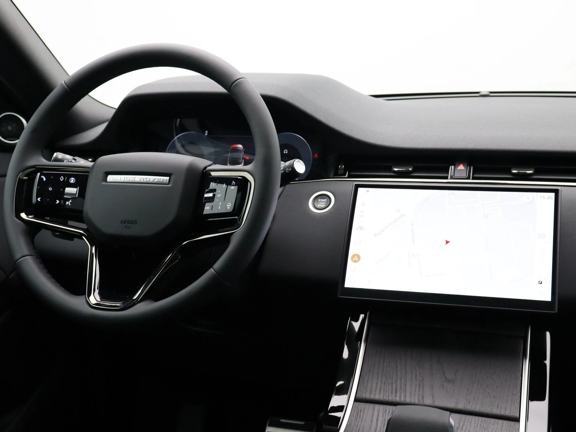 Land Rover-Range Rover Evoque-image-34