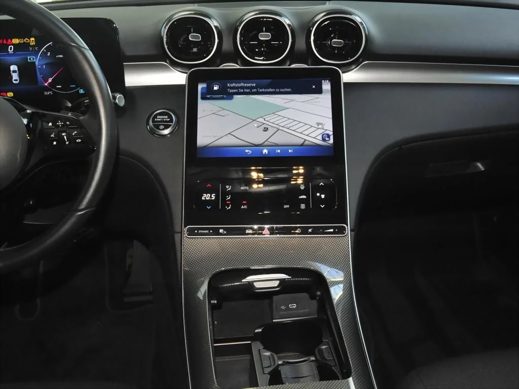 Mercedes-Benz-C-Klasse 220 d-image-10