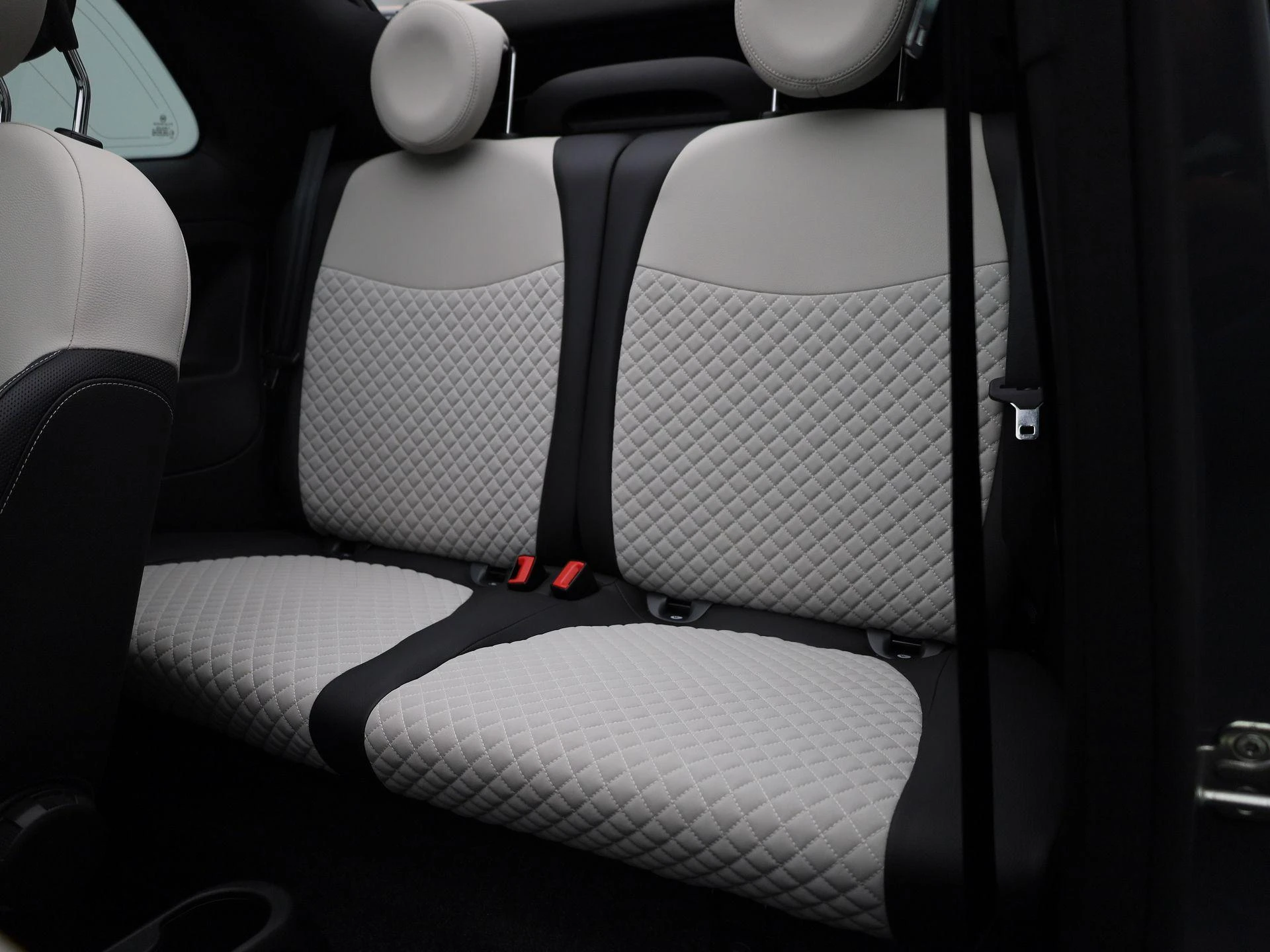 Fiat-500C-image-11