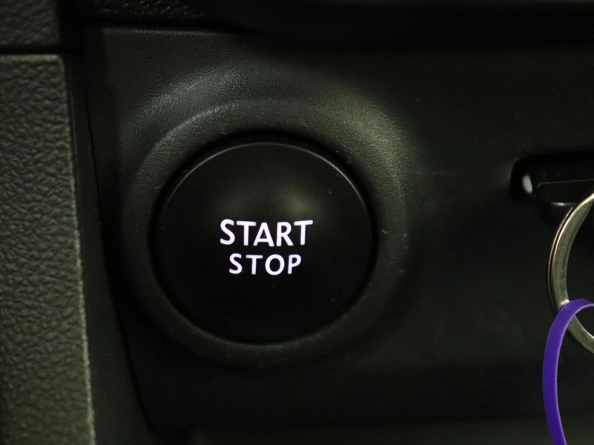 Renault-Clio-image-21