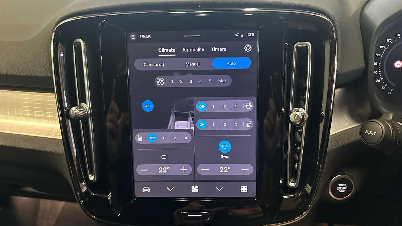 Volvo-XC40-image-30