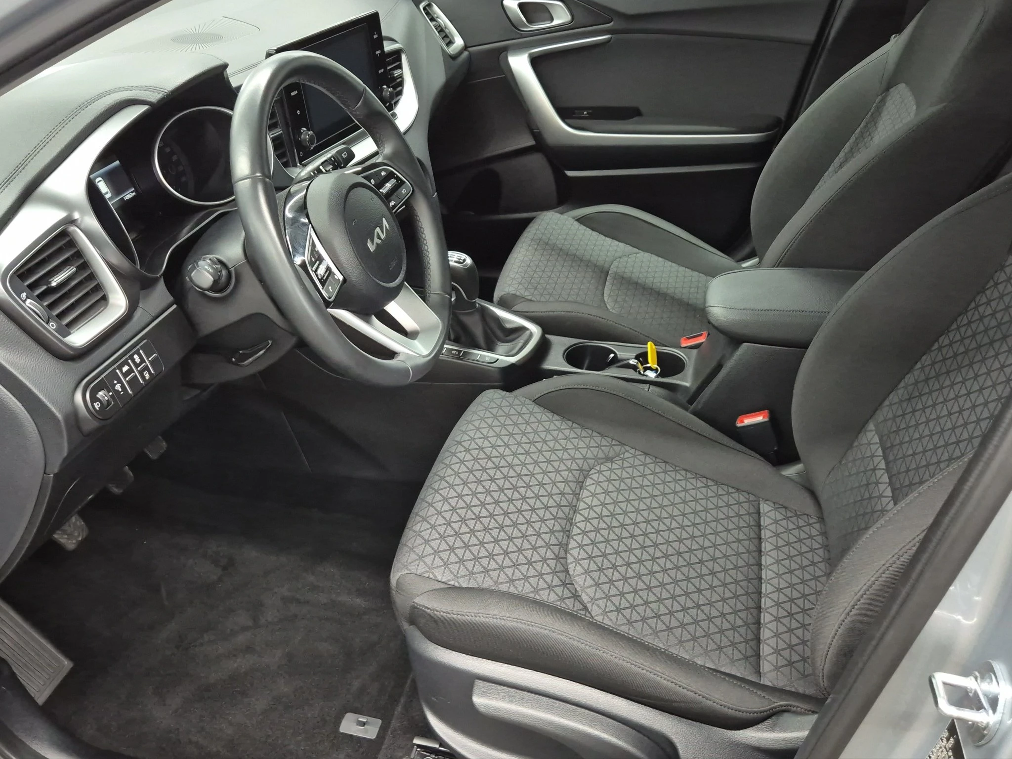 Kia-Ceed Sportswagon-image-9