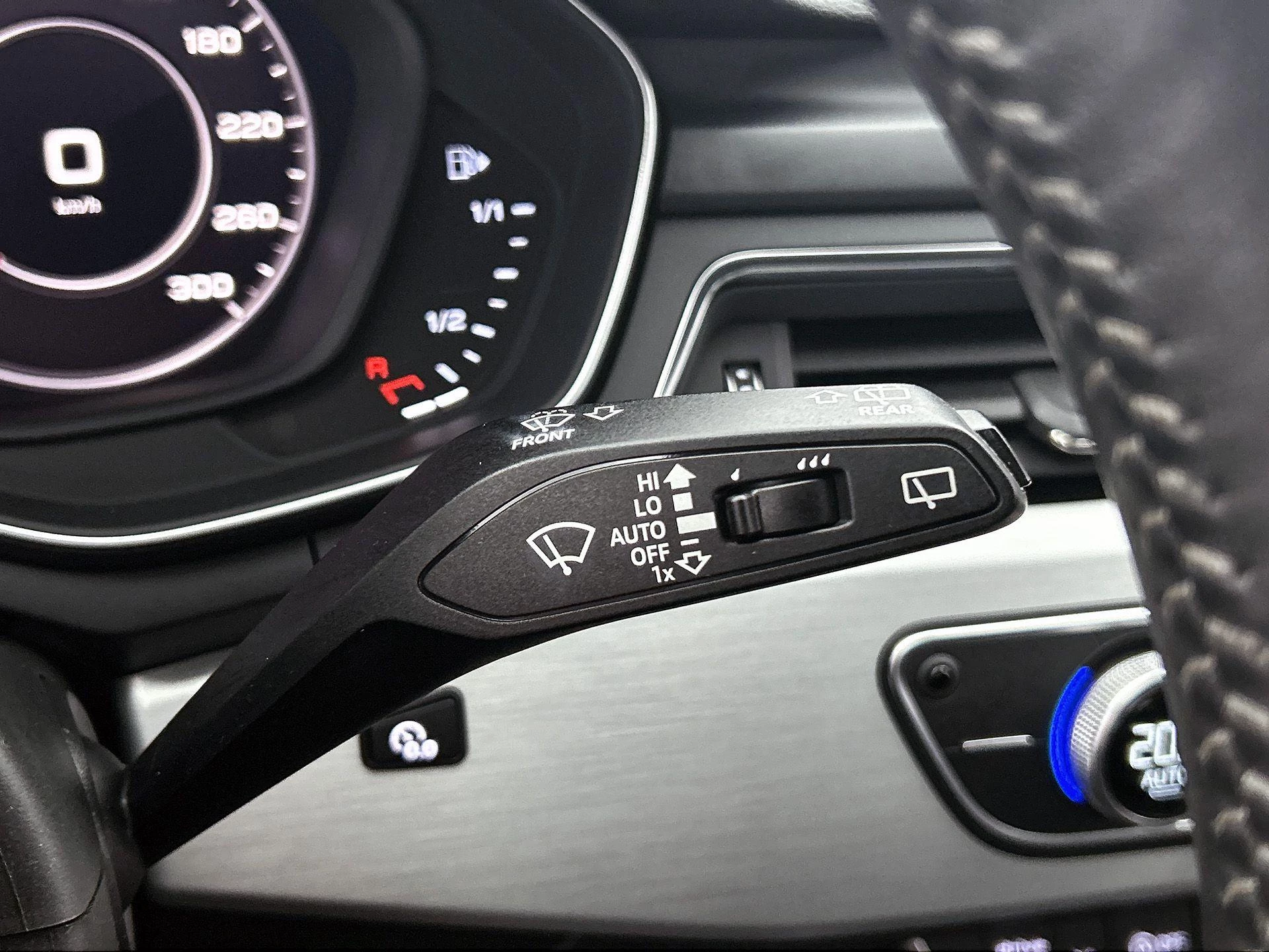 Audi-A4-image-10