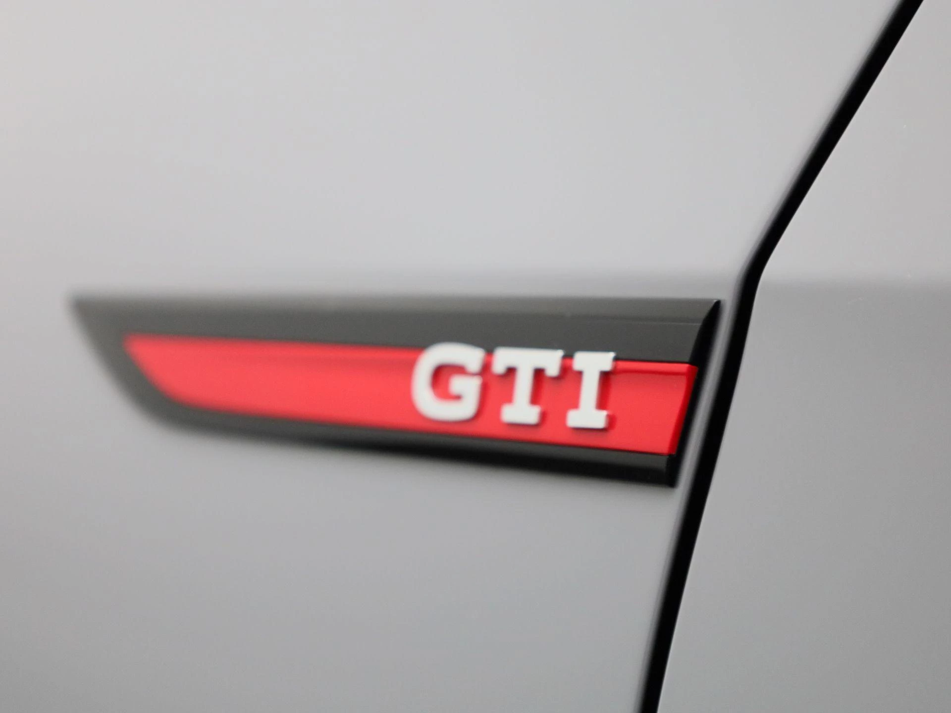 Volkswagen-Golf-image-47