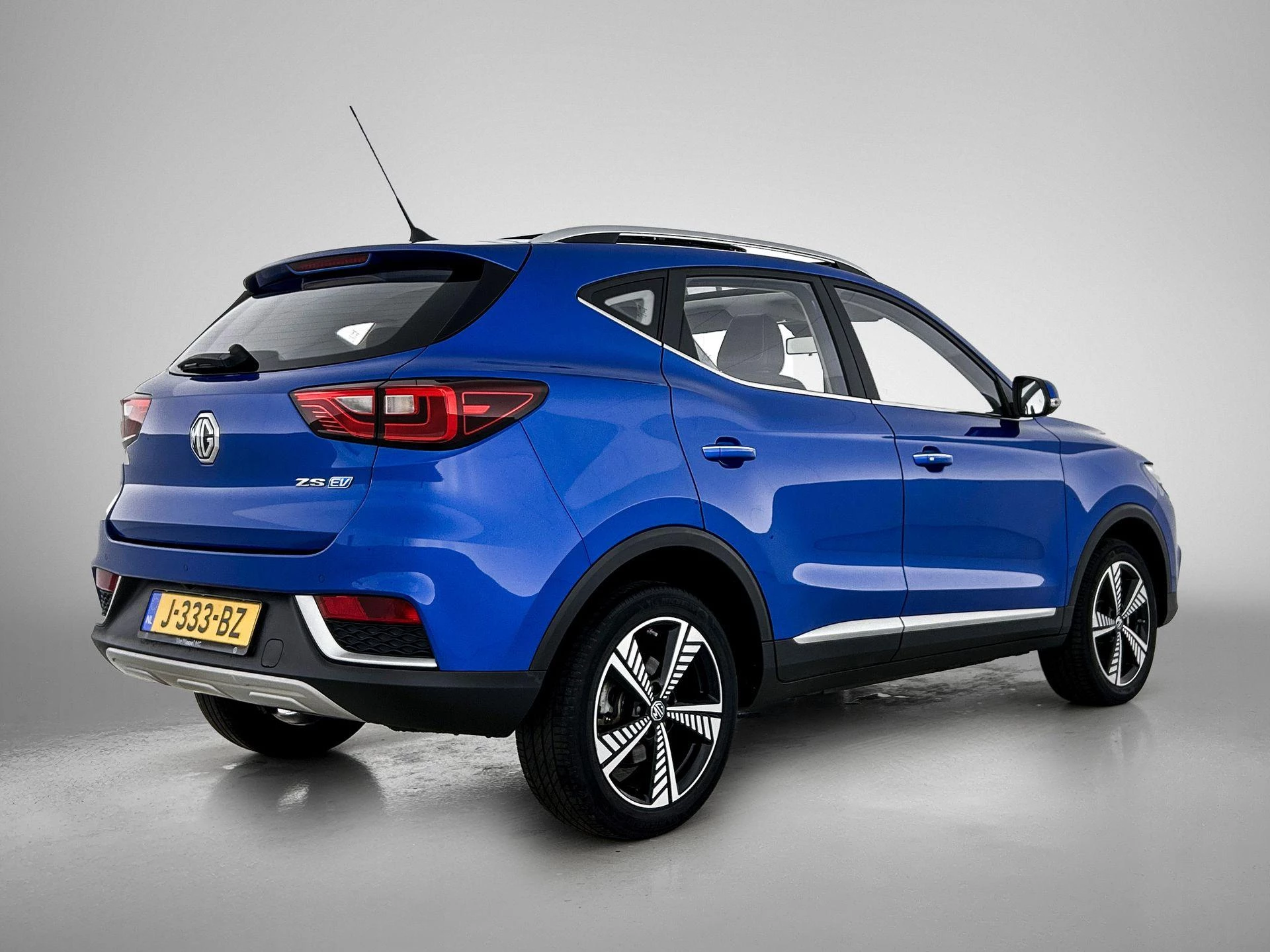 MG ZS EV Luxury 45 kWh