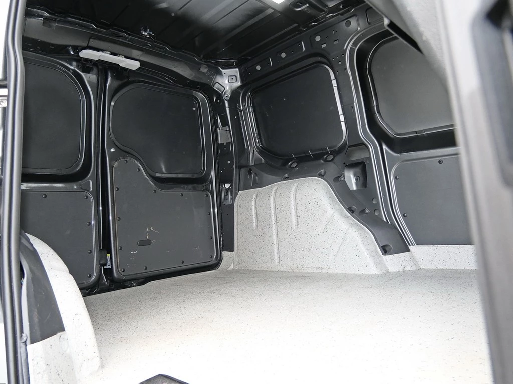 Volkswagen Caddy Cargo Basis *AHK*NAVI*SITZHEIZUNG*TEMPOMAT*