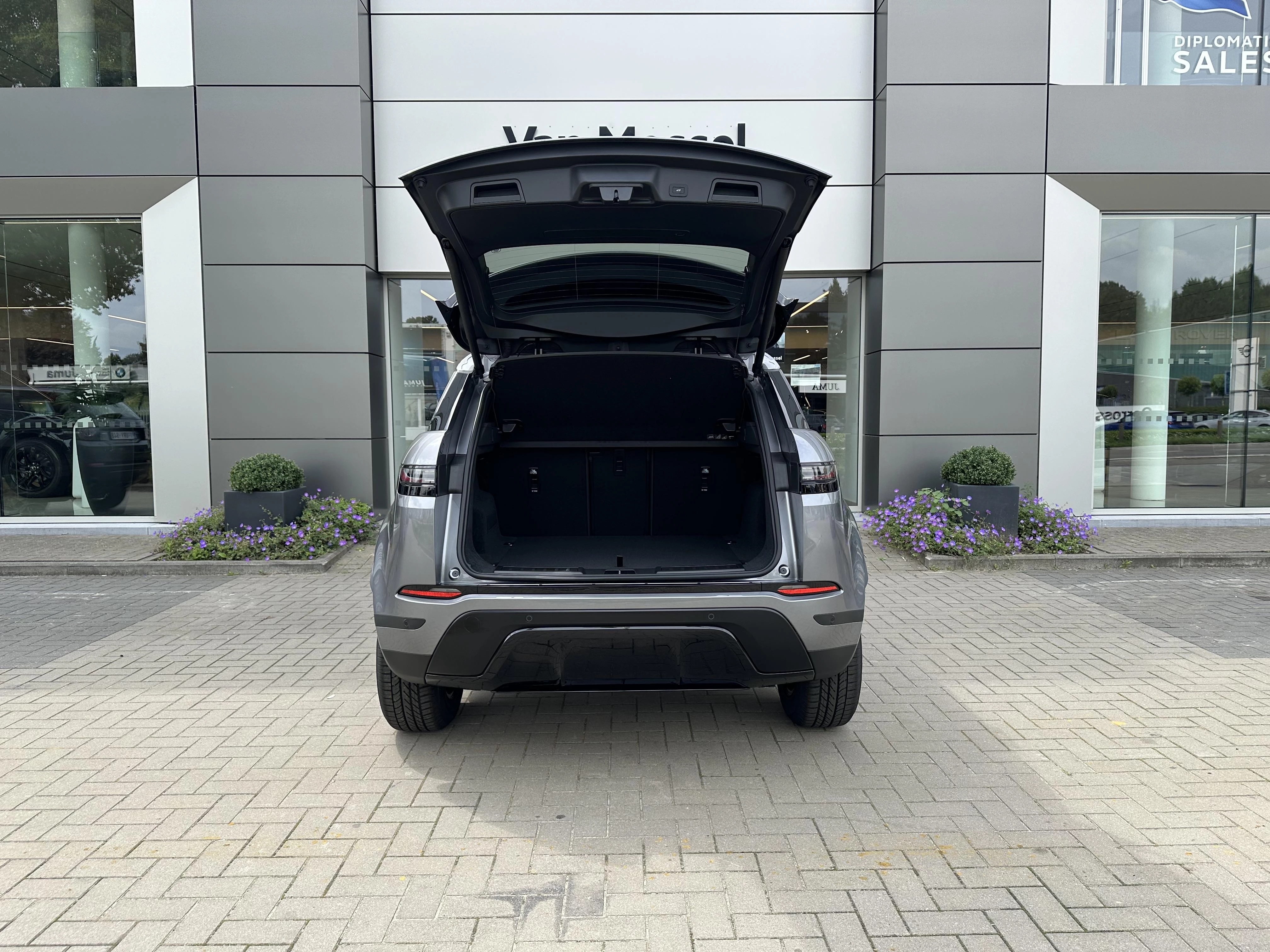 Land Rover Range Rover Evoque P270e S AWD Auto. 26MY