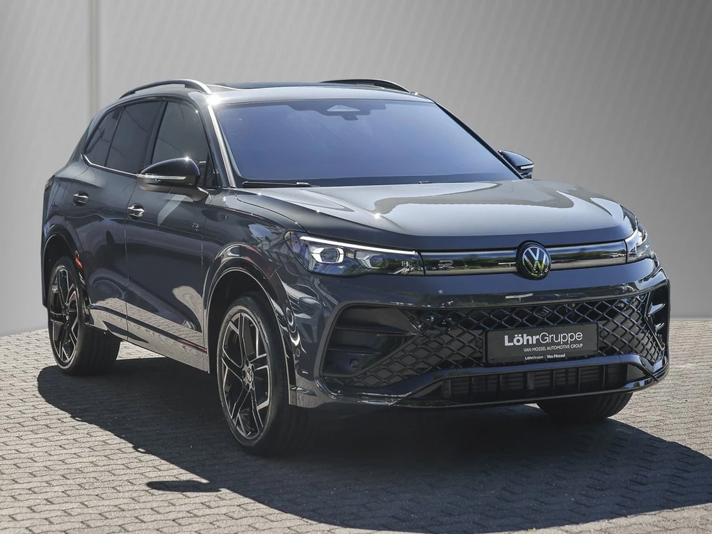 Volkswagen Tiguan R-Line 2,0 l TDI 4M. DSG AHK, Pano, Standh. VSA