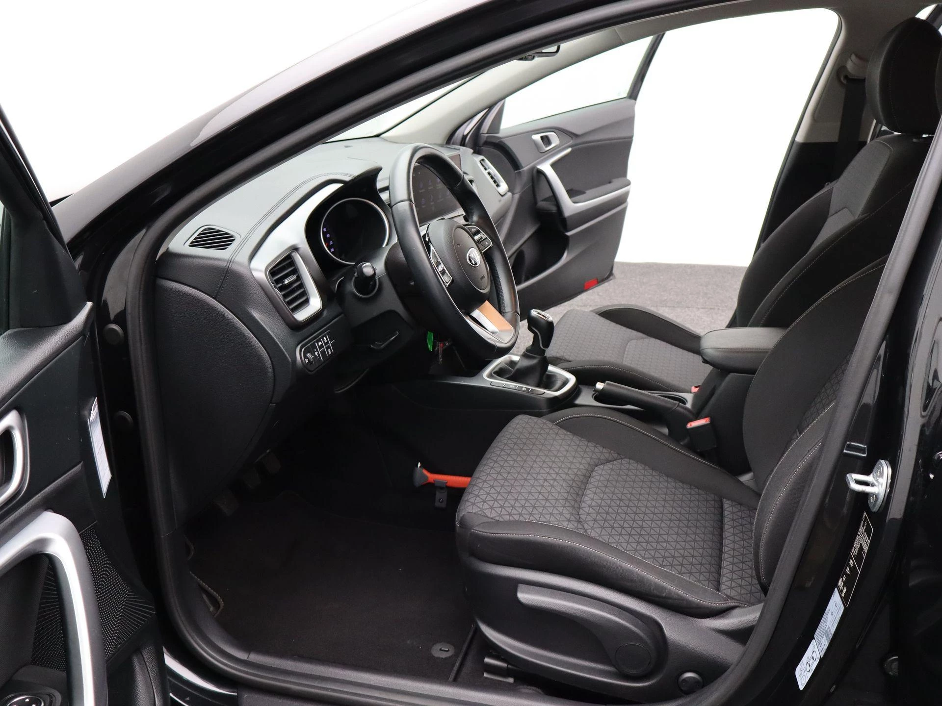 Kia-Ceed Sportswagon-image-3