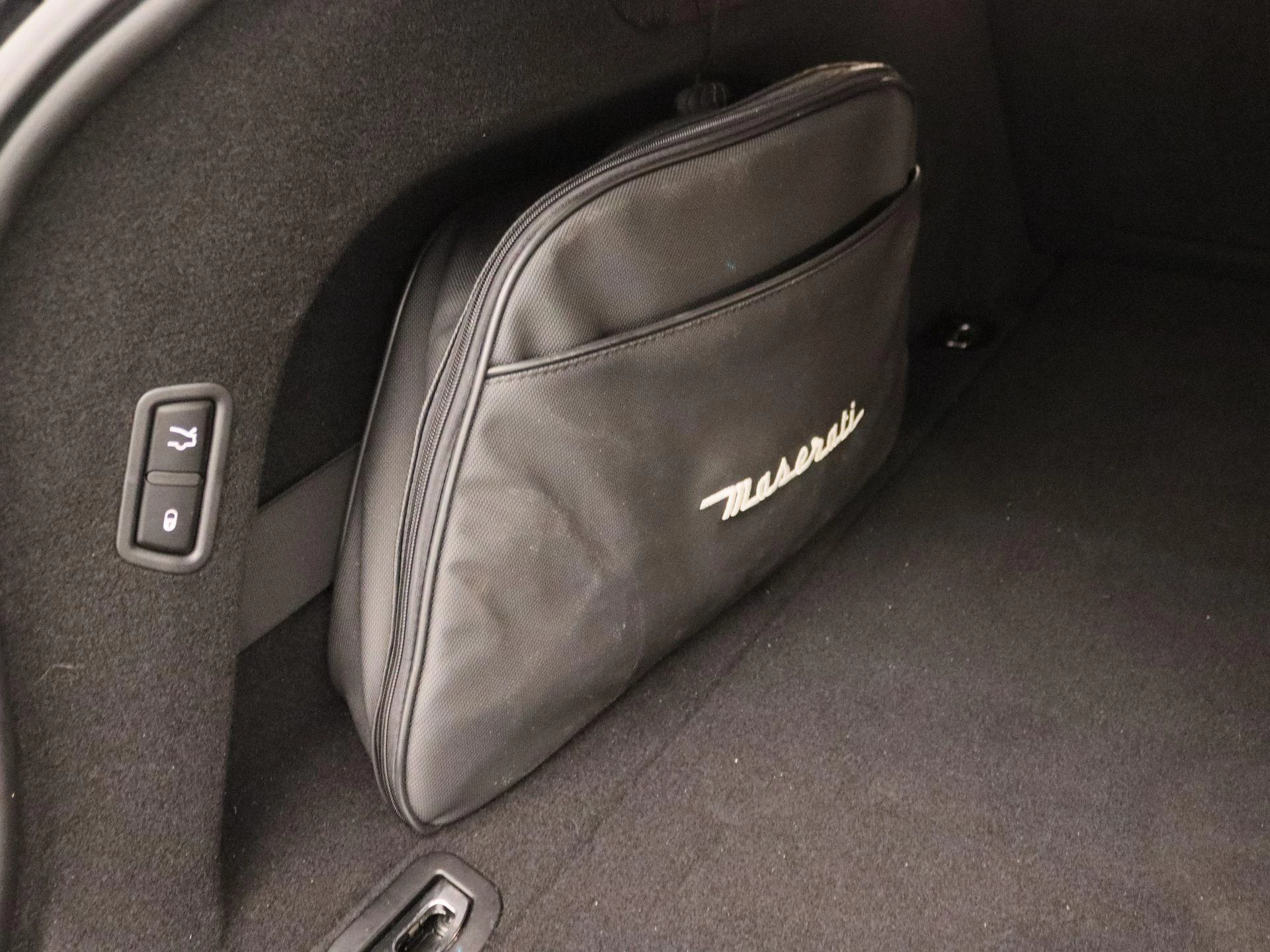 Maserati-Levante-image-13