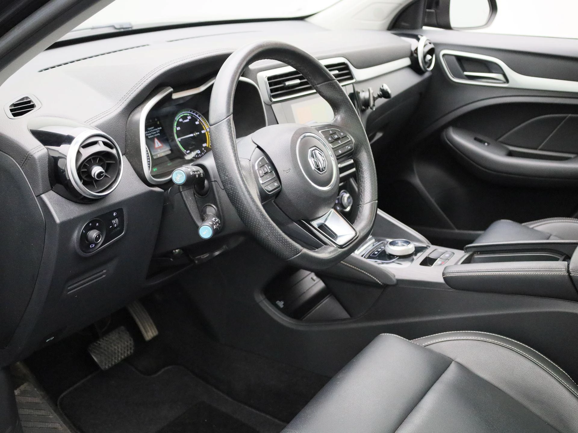 MG-ZS EV-image-22