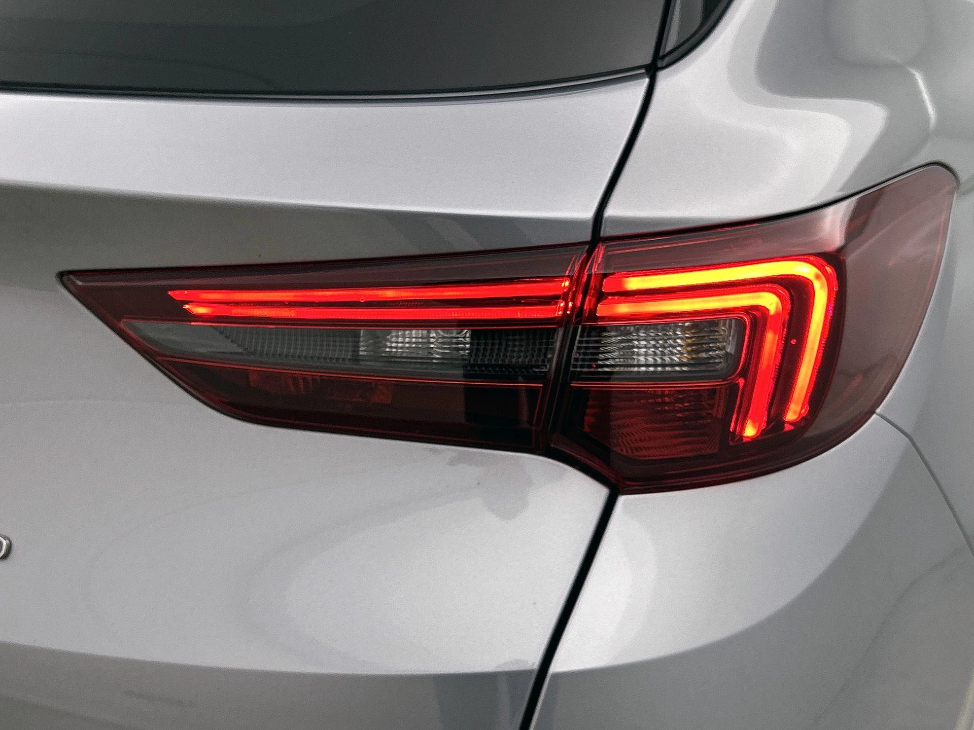 Opel-Grandland-image-25
