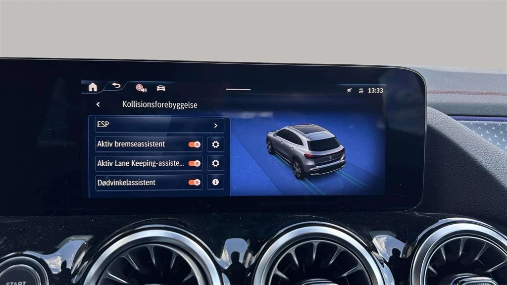 Mercedes-Benz-EQA-image-16
