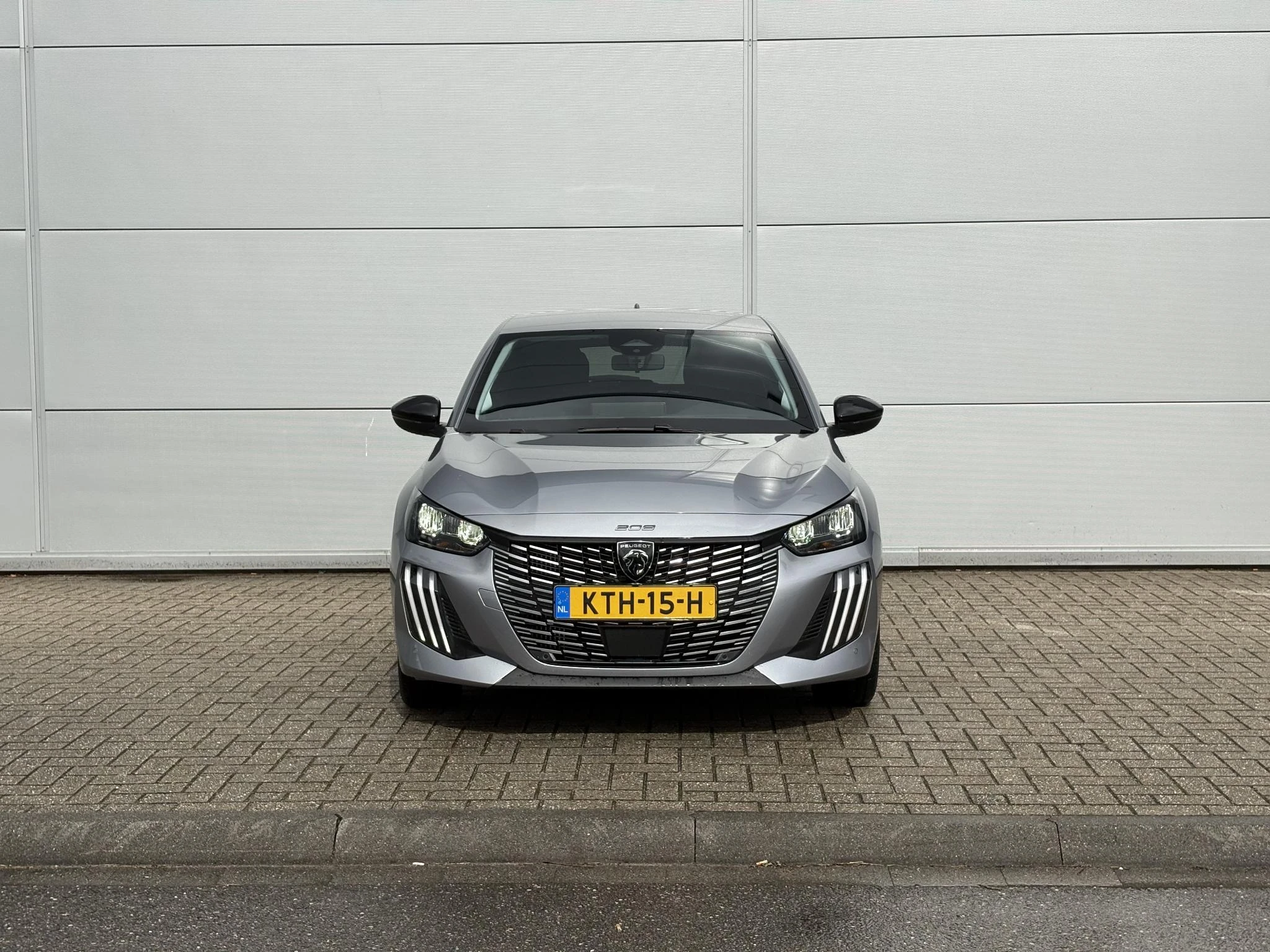 Peugeot-208-image-8