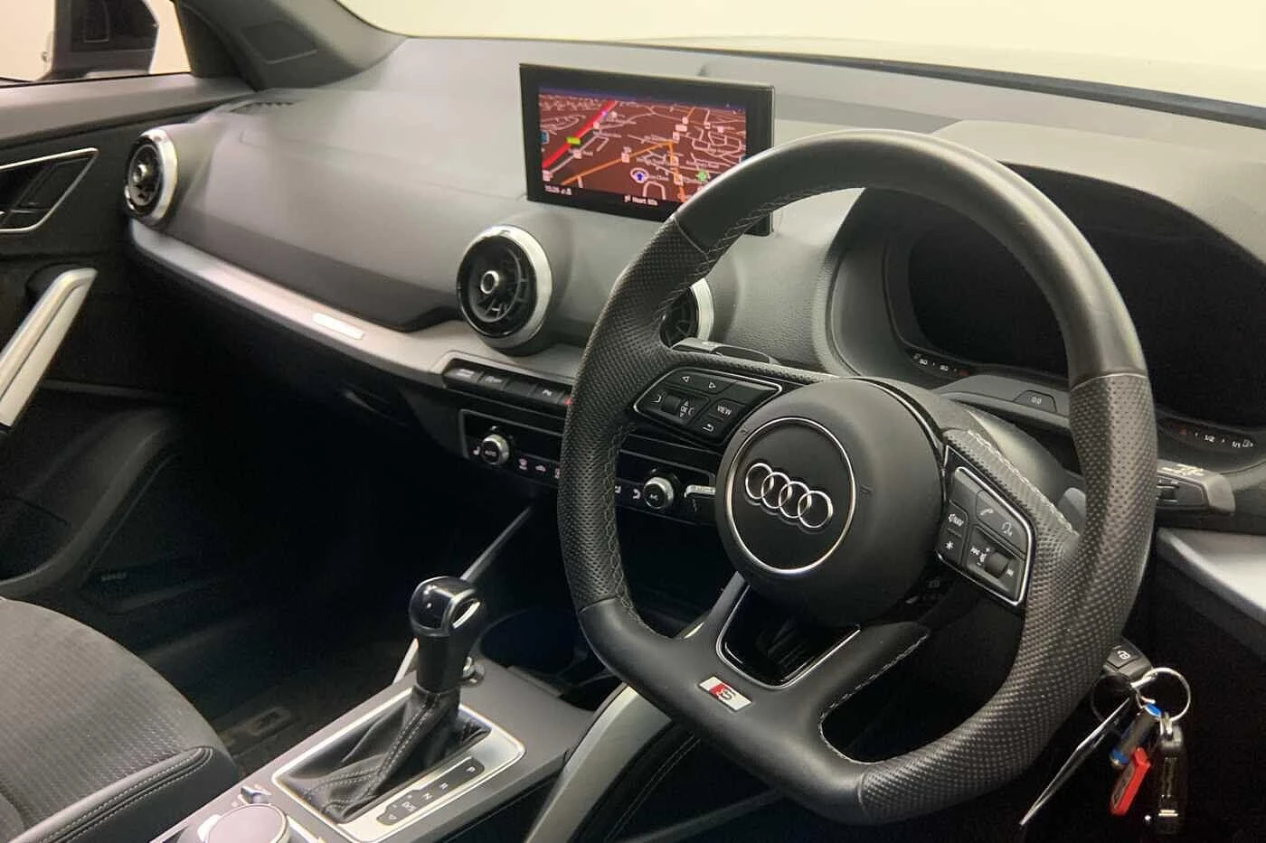 Audi-SQ2-image-5