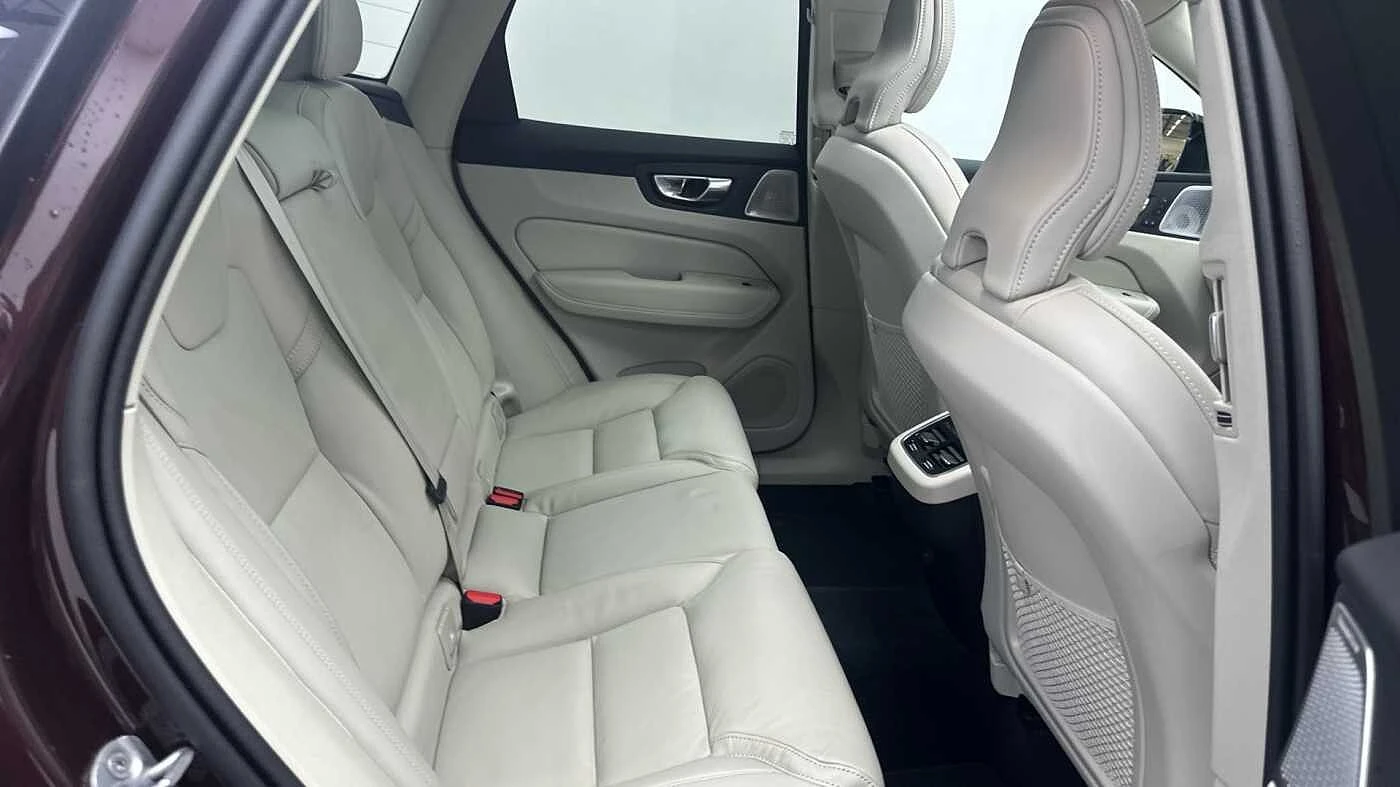 Volvo-XC60-image-7