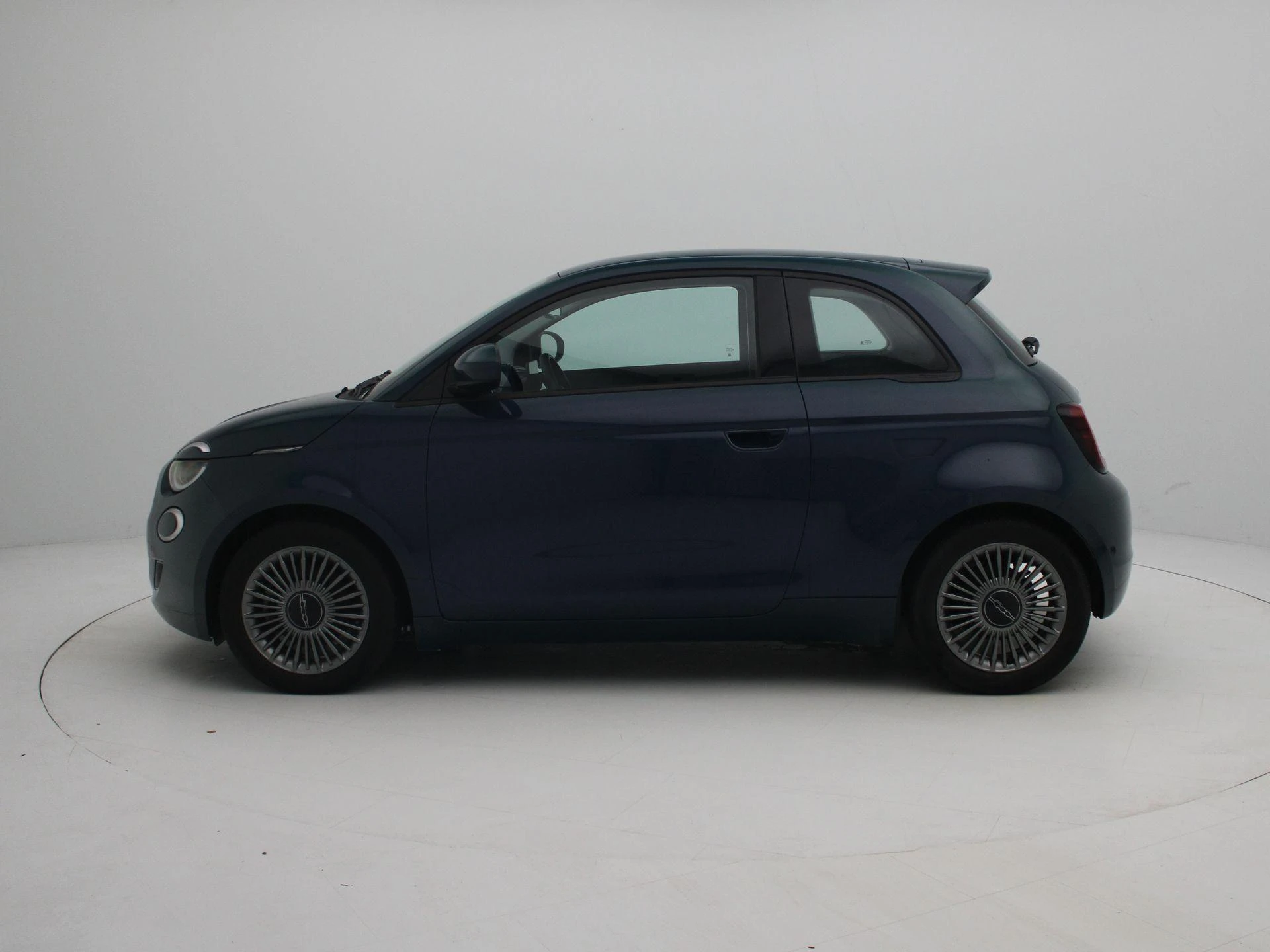 Fiat-500-image-4