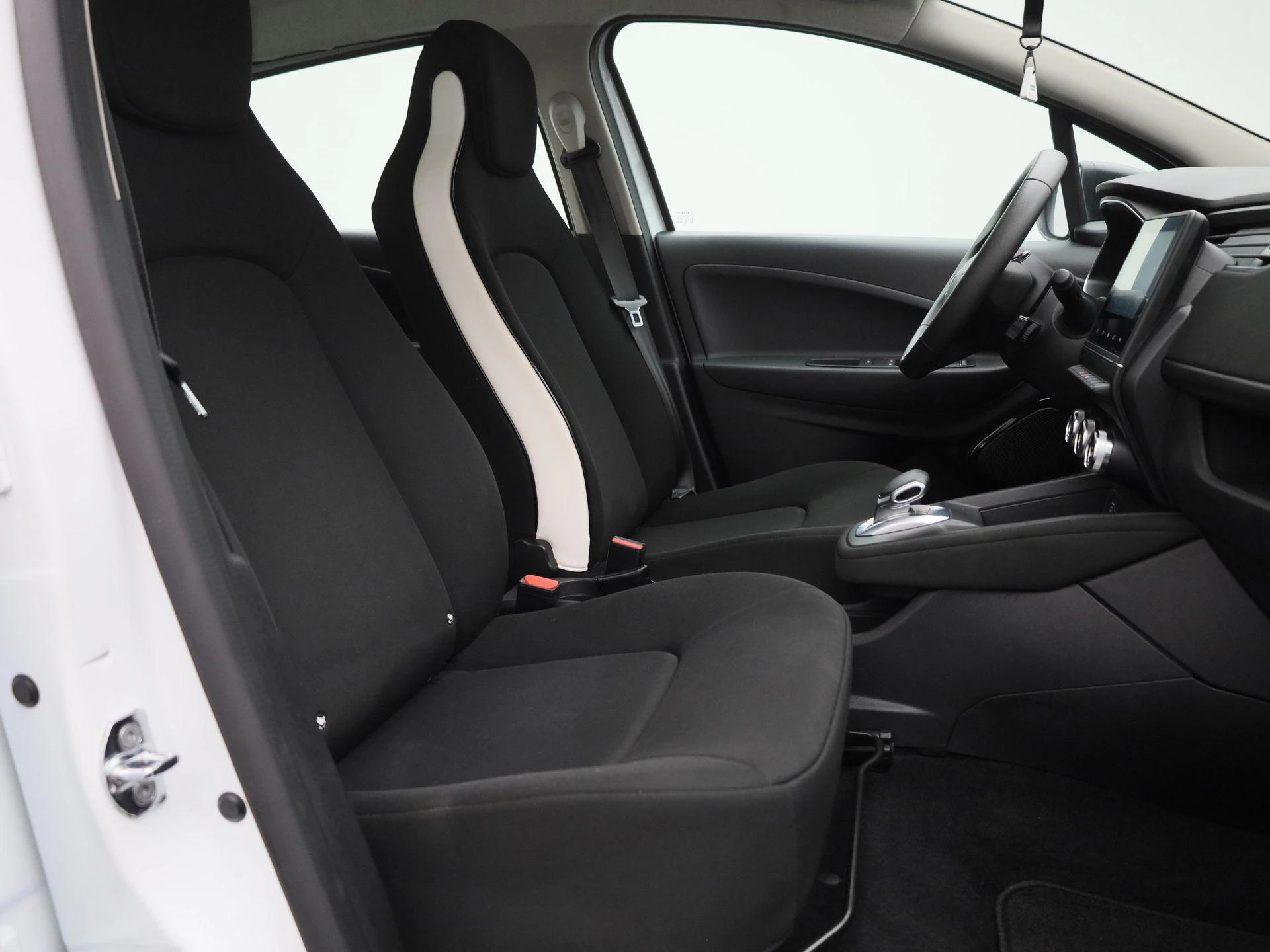 Renault-ZOE-image-30