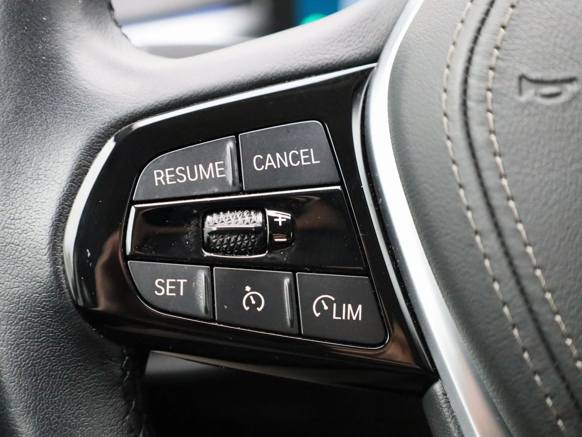 BMW-5 Serie-image-19