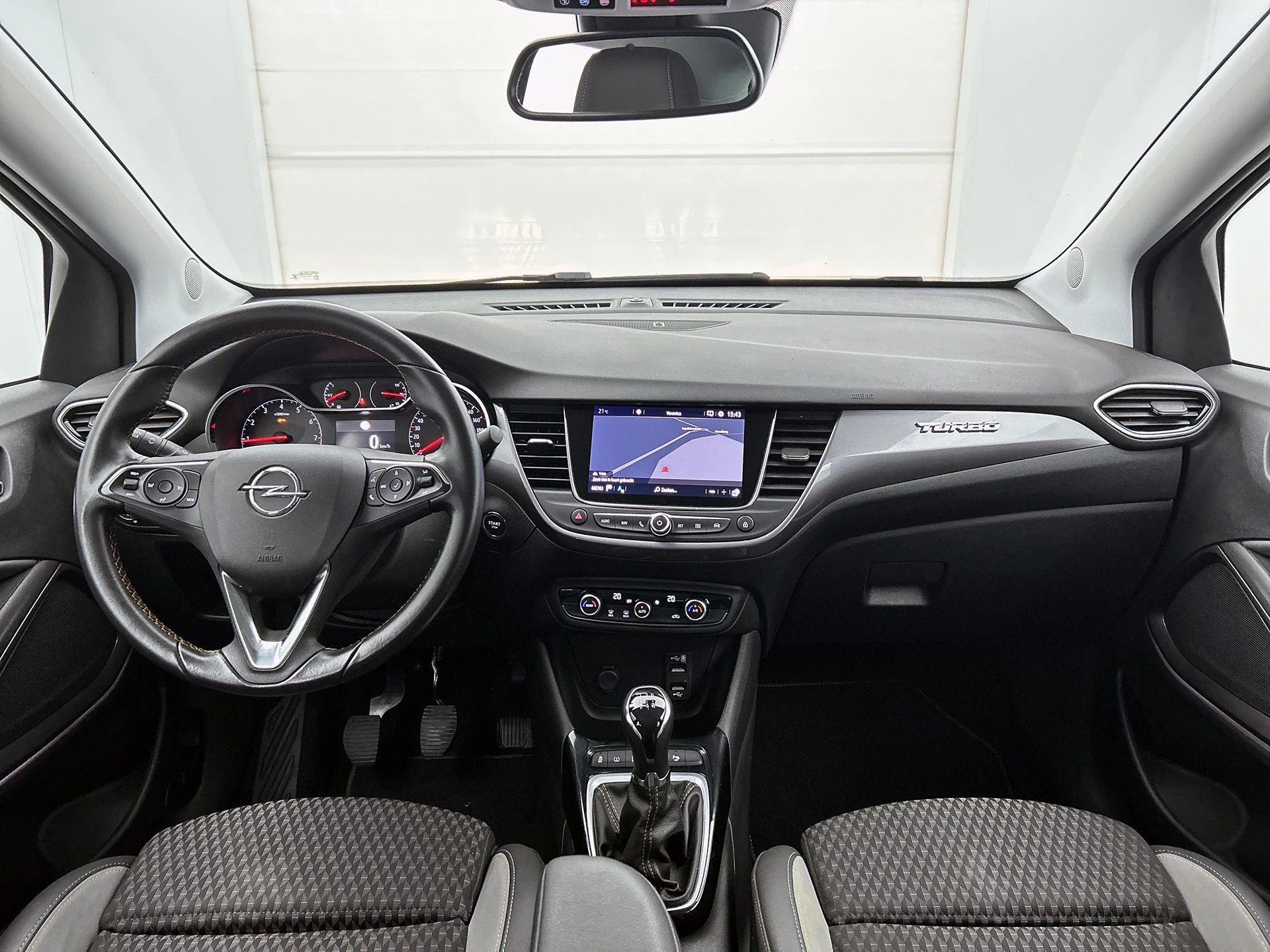 Opel-Crossland X-image-21