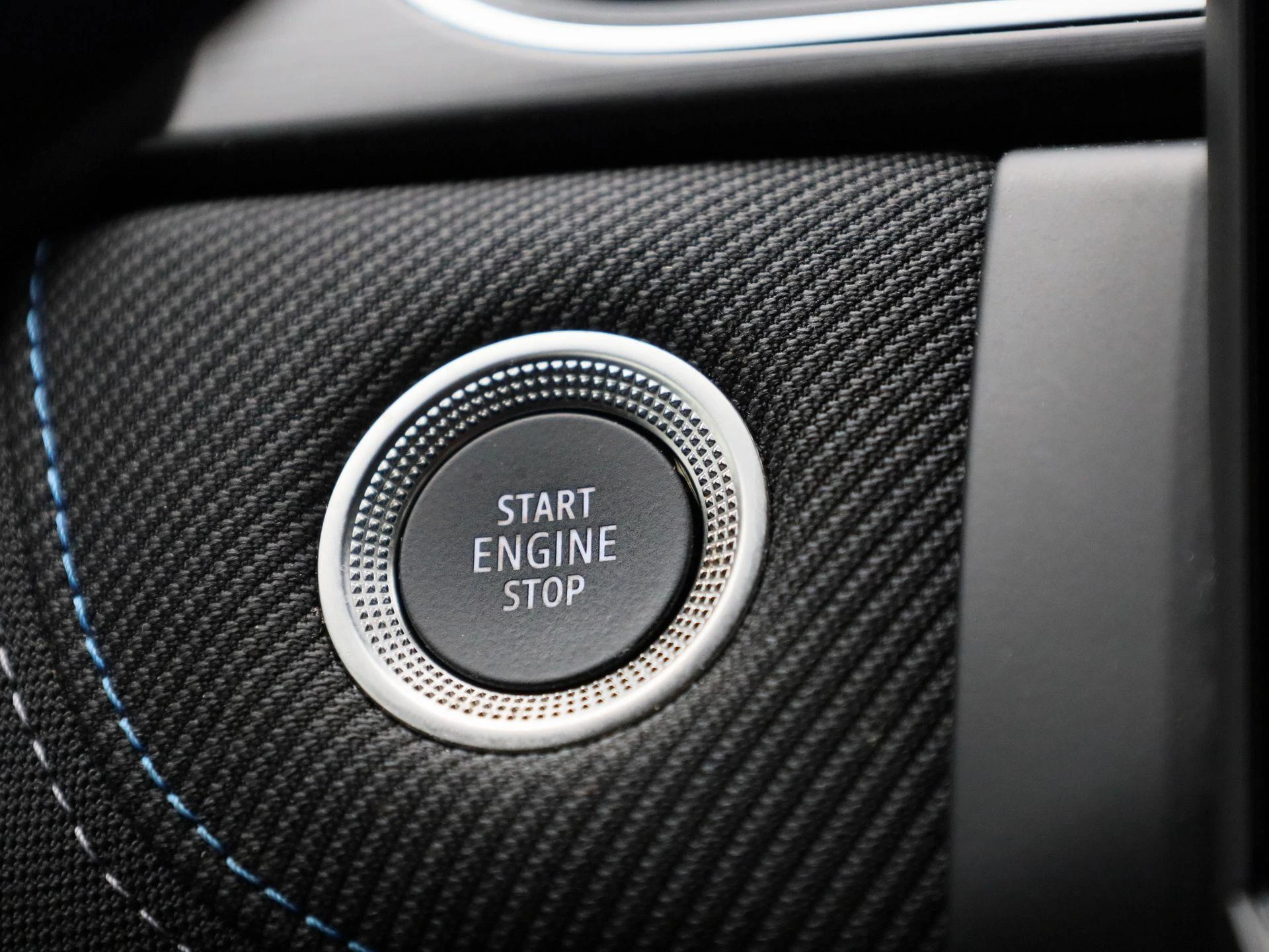 Renault-Captur-image-18