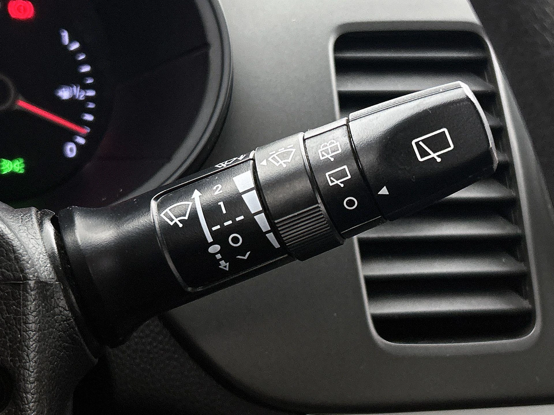 Kia-Picanto-image-8