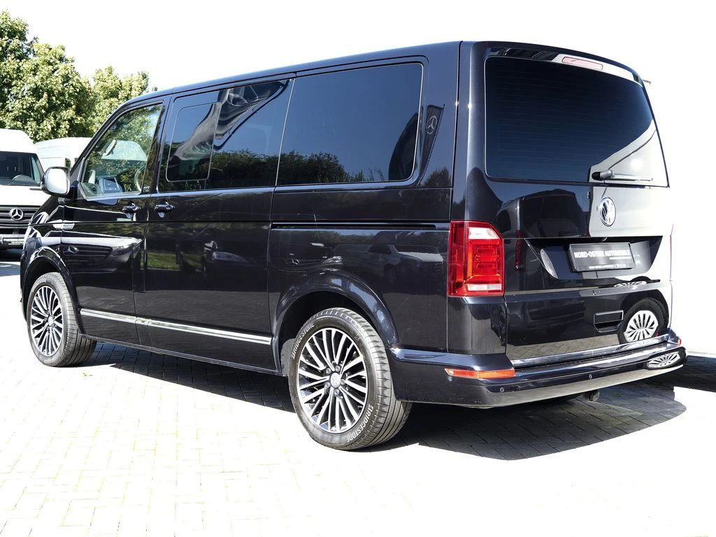 Volkswagen-Transporter-image-4