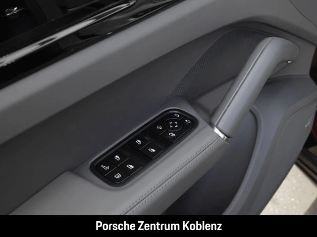 Porsche Cayenne E-Hybrid Coupe Platinum Edition platinum edition9YA Cayenne E-Hybrid Coupe Platinum Edition platinum edition