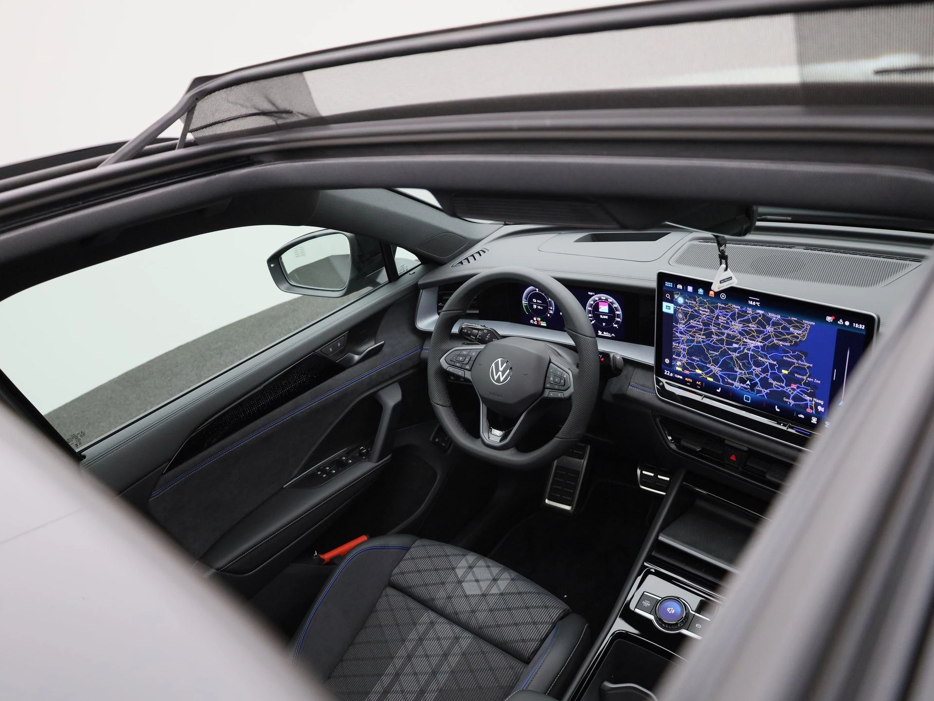 Volkswagen Tayron 1.5 eHybrid R-Line Edition 204 PK|